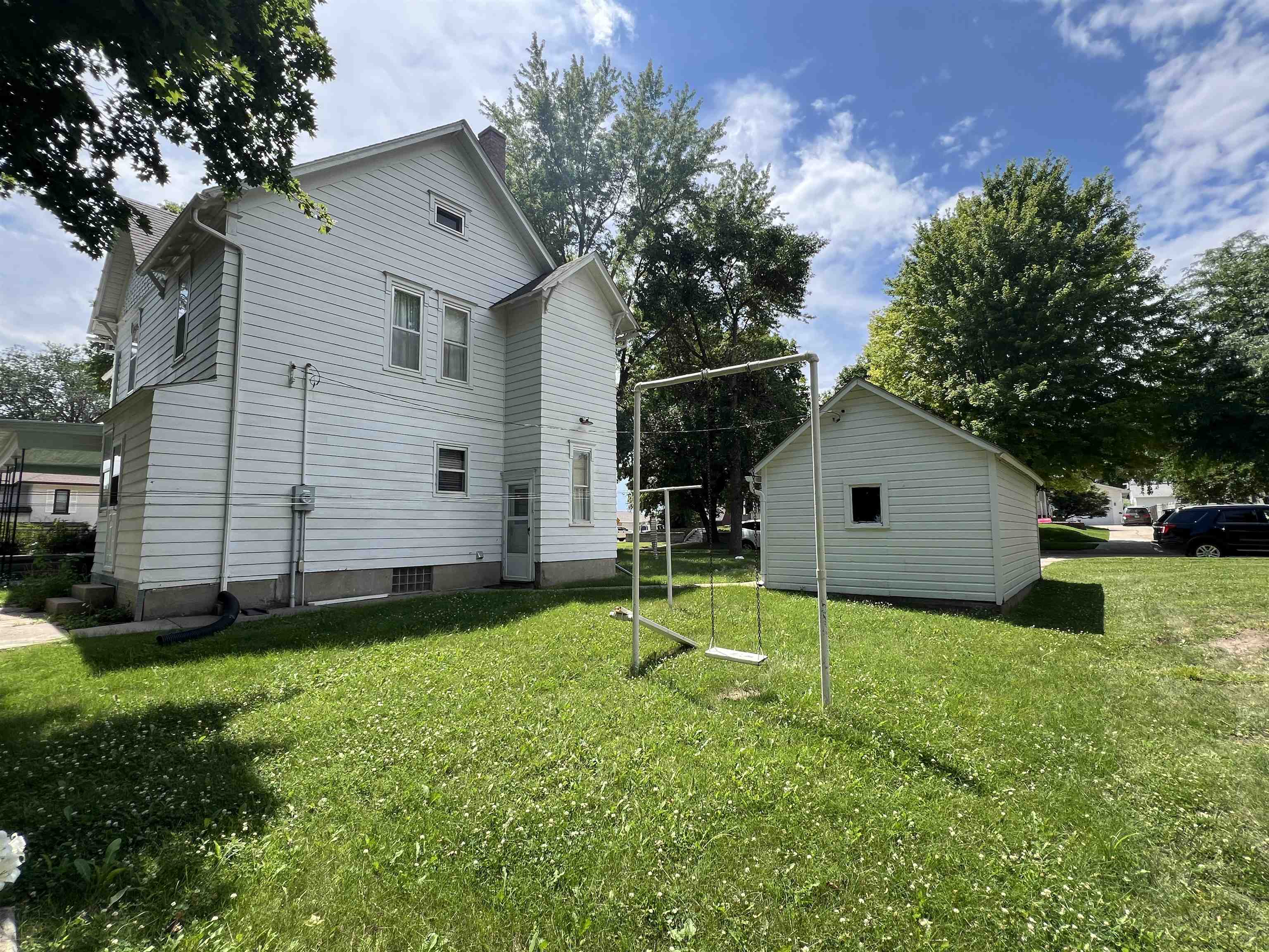 Hartington, Nebraska 68739, United States, 4 Bedrooms Bedrooms, ,2 BathroomsBathrooms,Residential,Active,53089