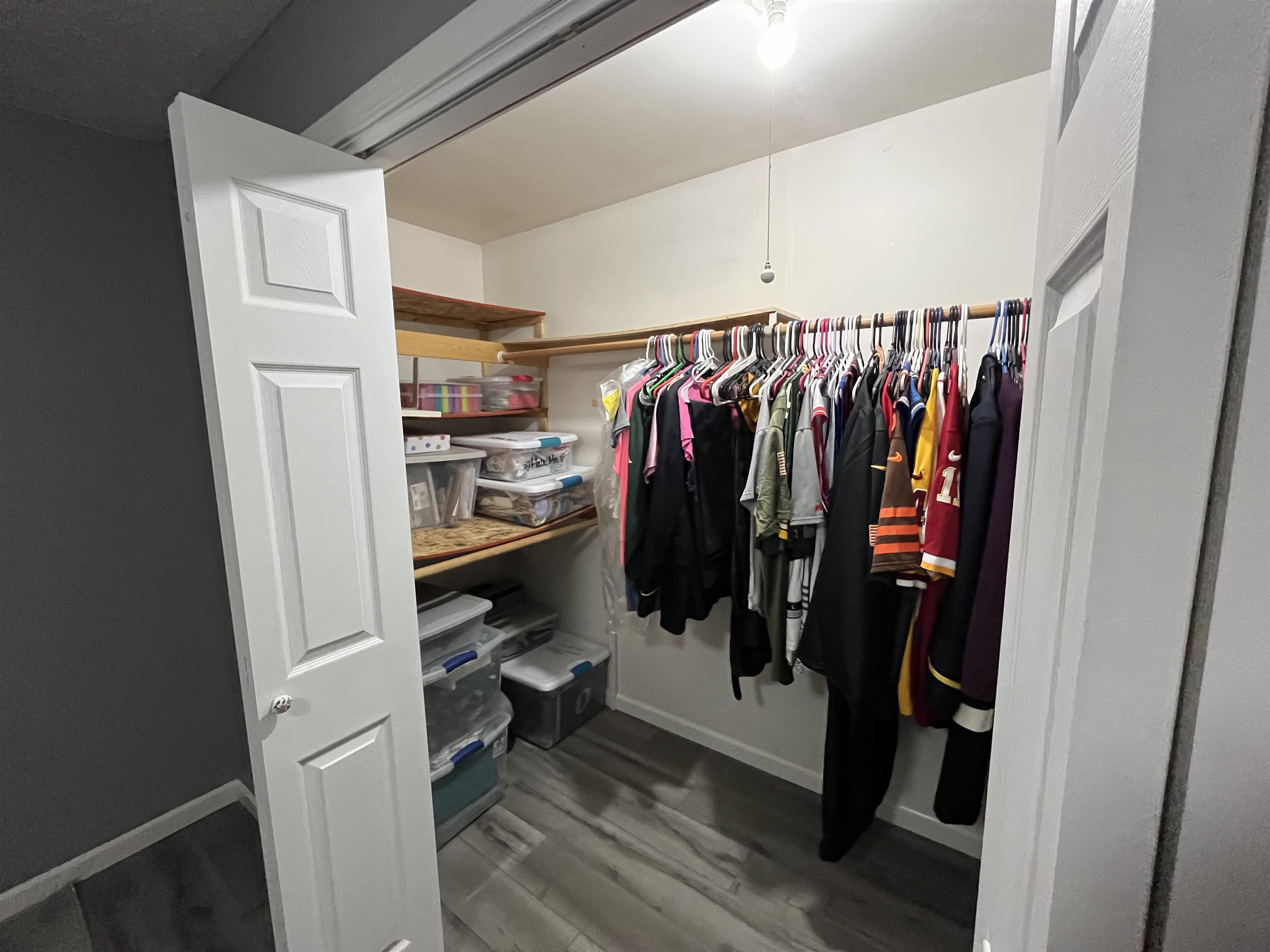 Pierce, Nebraska 68767, United States, 3 Bedrooms Bedrooms, ,2 BathroomsBathrooms,Residential,Pending,38579