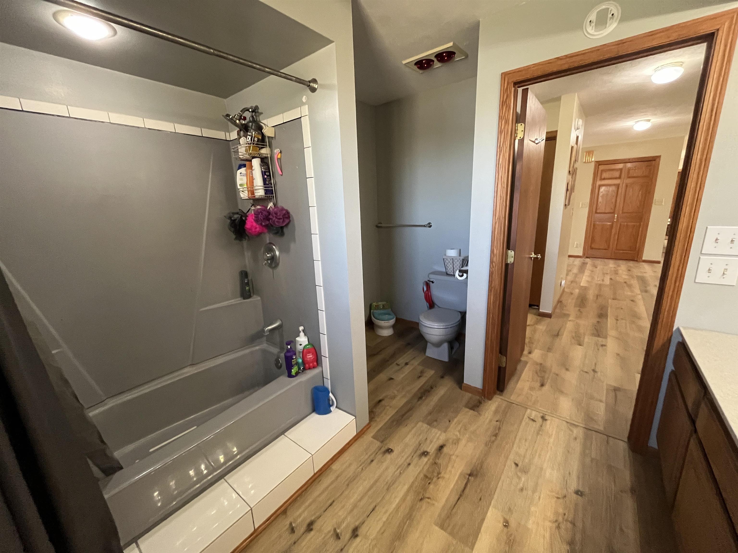 Pierce, Nebraska 68767, United States, 3 Bedrooms Bedrooms, ,2 BathroomsBathrooms,Residential,Pending,38579