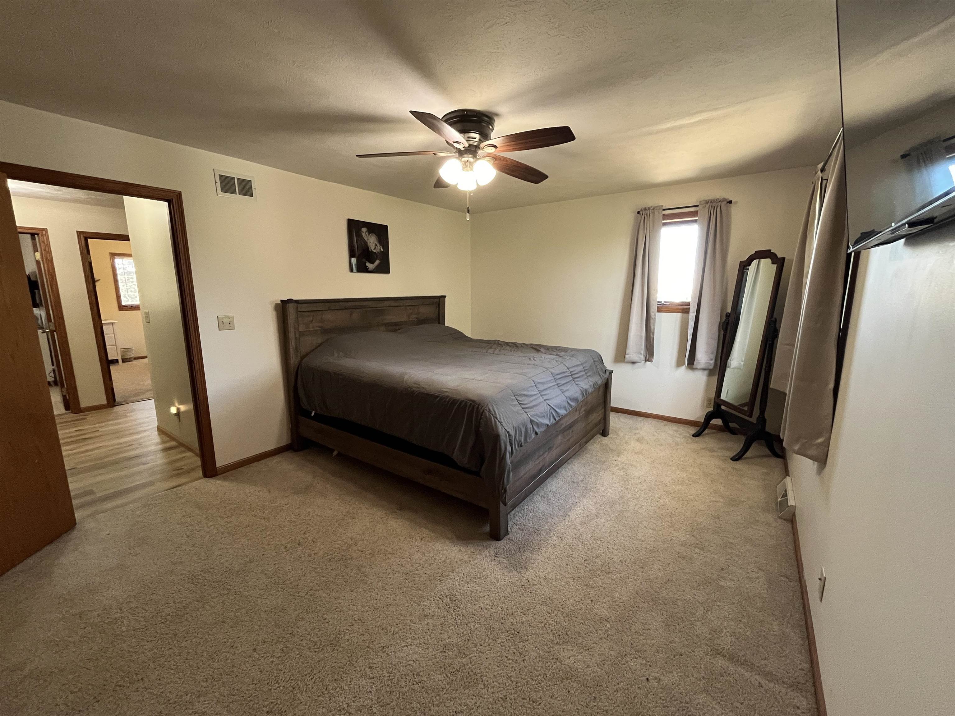 Pierce, Nebraska 68767, United States, 3 Bedrooms Bedrooms, ,2 BathroomsBathrooms,Residential,Pending,38579