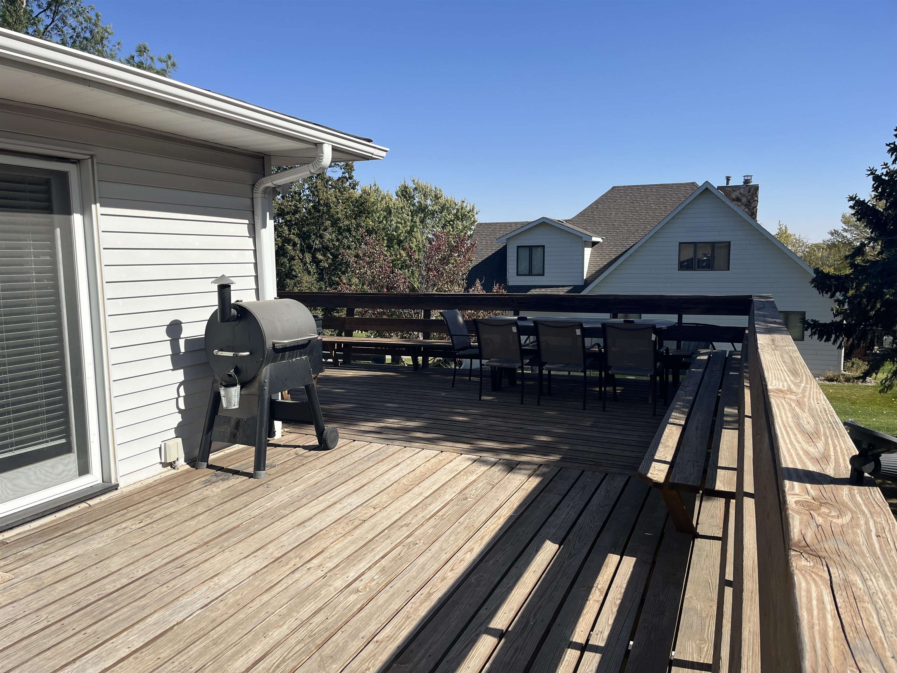 Pierce, Nebraska 68767, United States, 3 Bedrooms Bedrooms, ,2 BathroomsBathrooms,Residential,Pending,38579