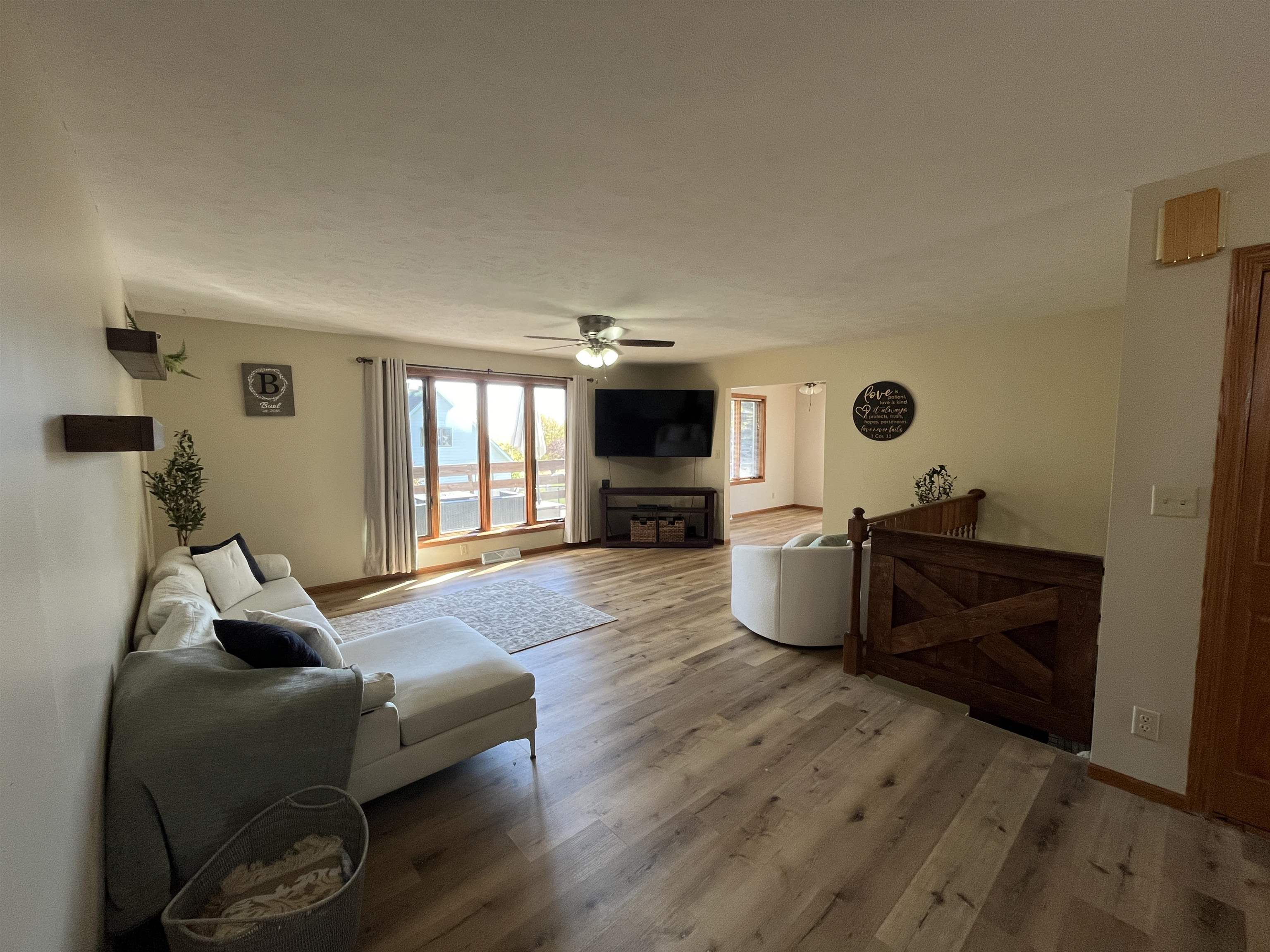 Pierce, Nebraska 68767, United States, 3 Bedrooms Bedrooms, ,2 BathroomsBathrooms,Residential,Pending,38579