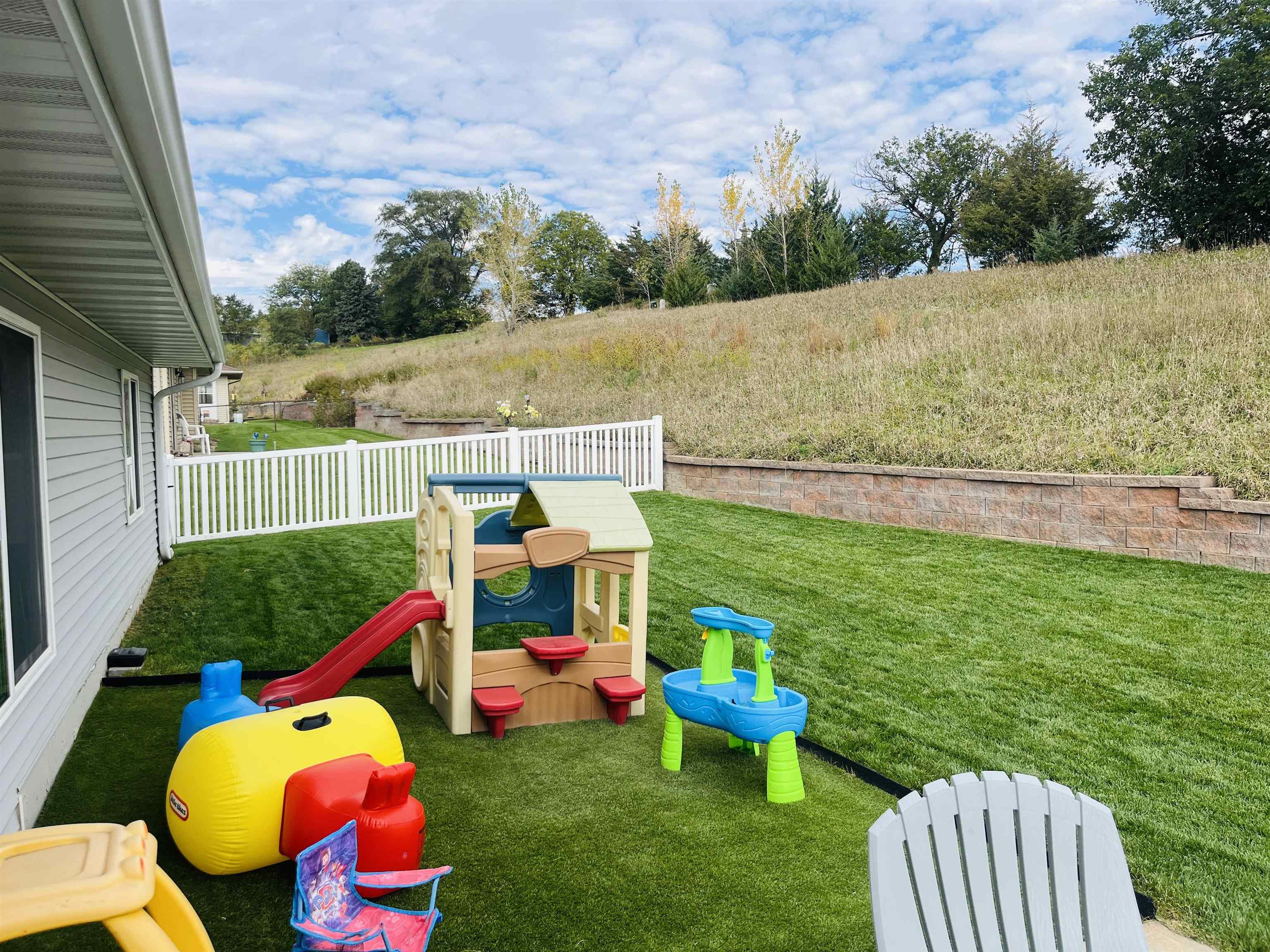 Norfolk, Nebraska 68701, United States, 2 Bedrooms Bedrooms, ,2 BathroomsBathrooms,Residential,Active,226899