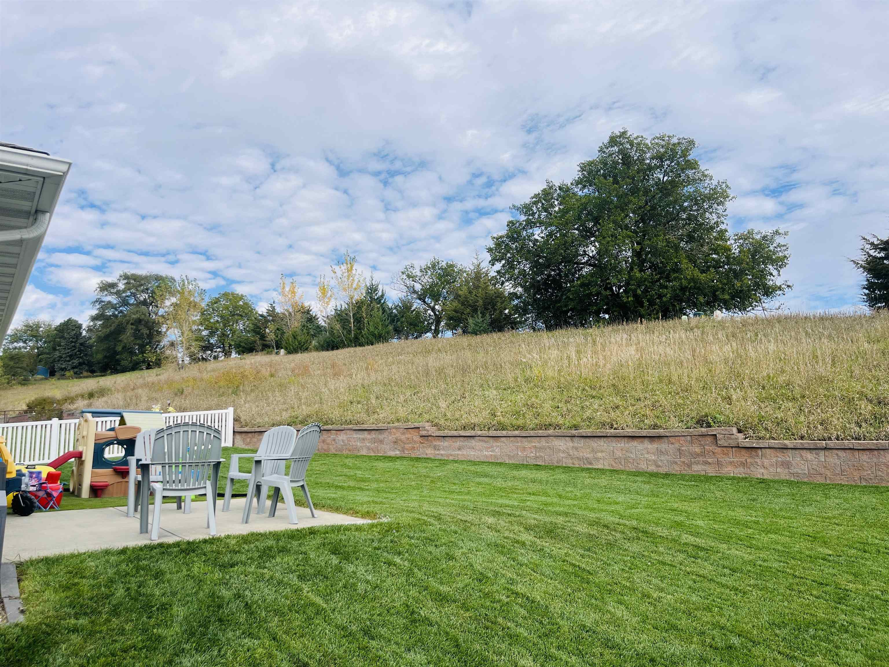 Norfolk, Nebraska 68701, United States, 2 Bedrooms Bedrooms, ,2 BathroomsBathrooms,Residential,Active,226899