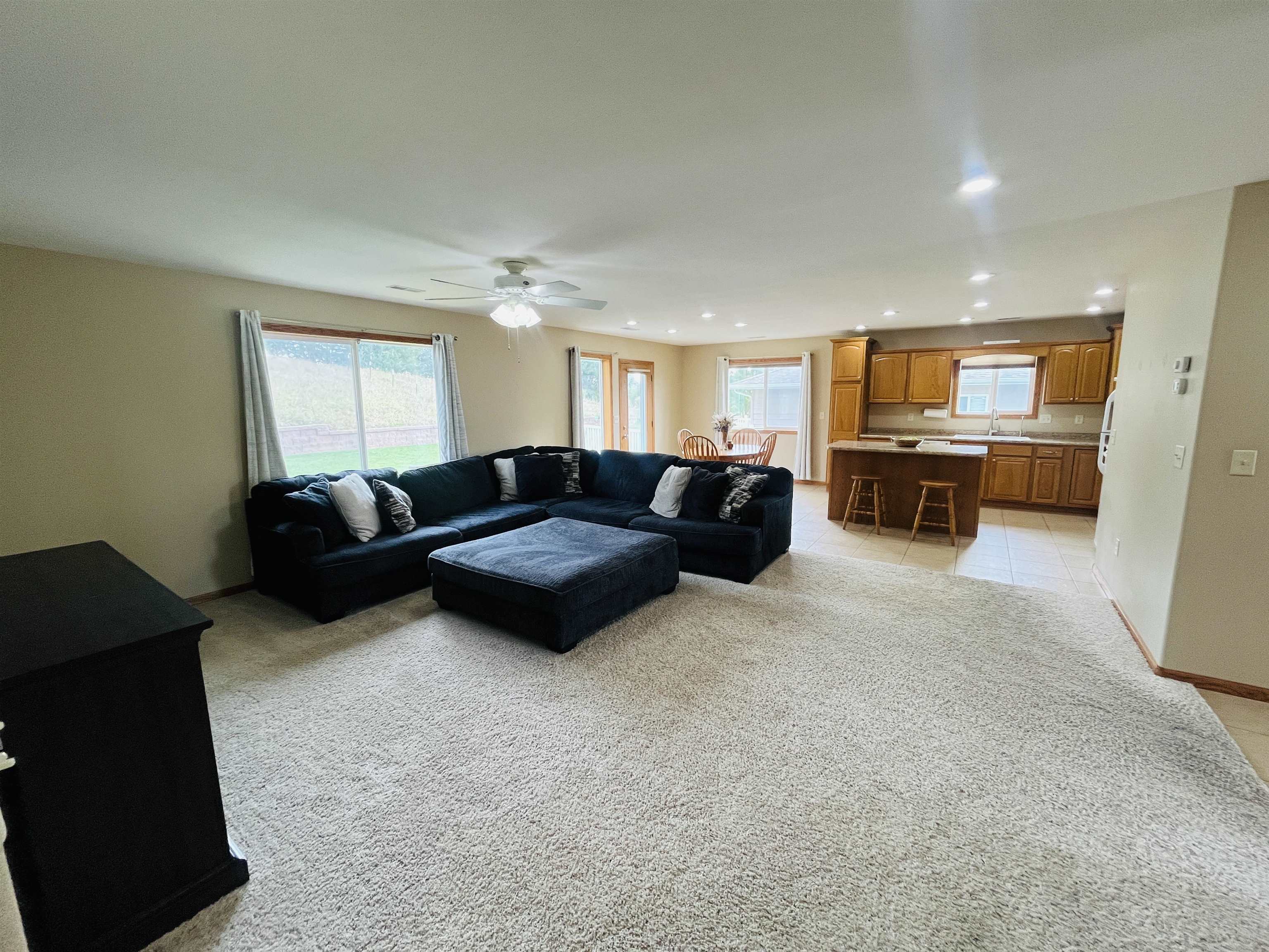 Norfolk, Nebraska 68701, United States, 2 Bedrooms Bedrooms, ,2 BathroomsBathrooms,Residential,Active,226899