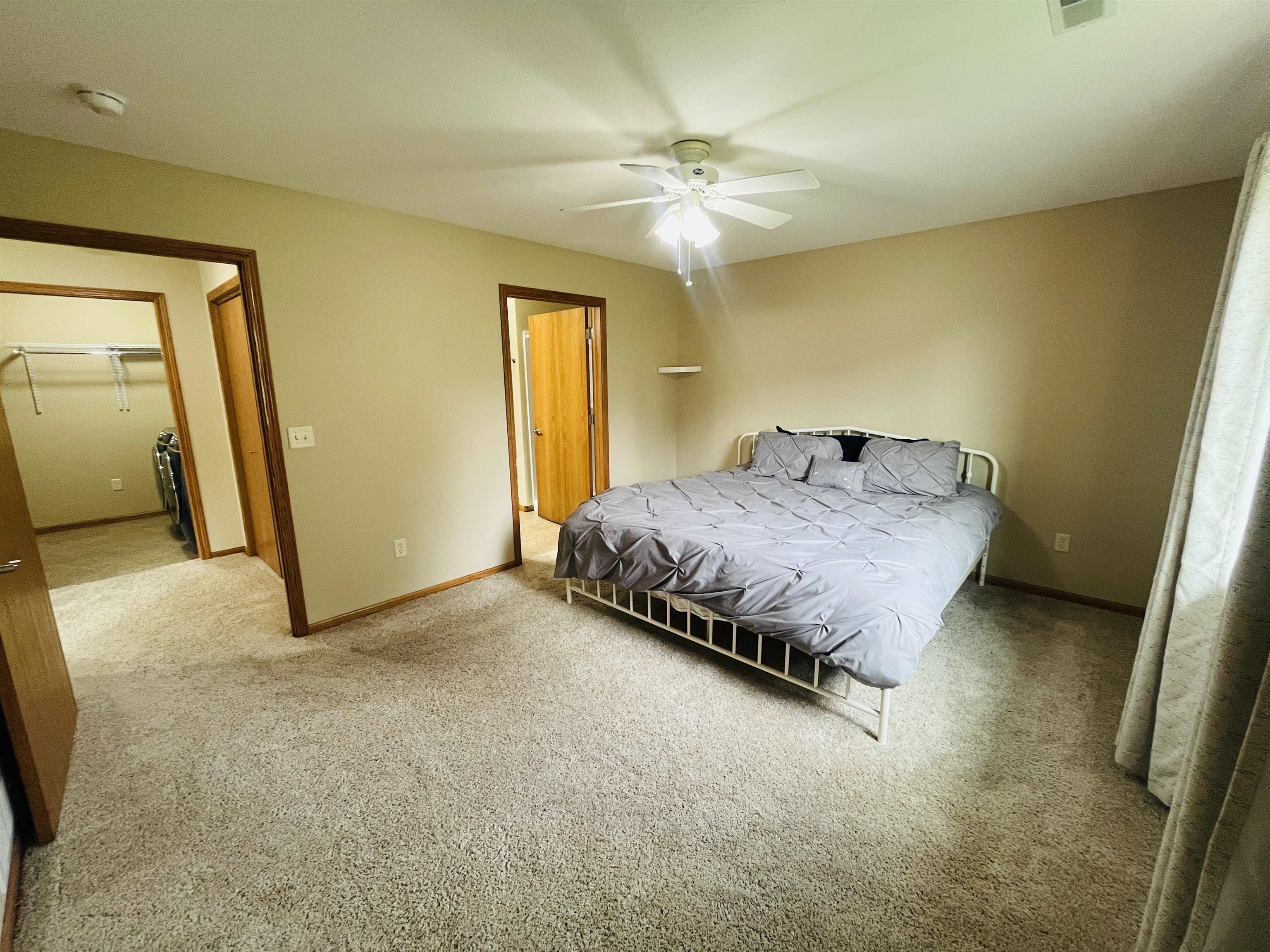 Norfolk, Nebraska 68701, United States, 2 Bedrooms Bedrooms, ,2 BathroomsBathrooms,Residential,Active,226899