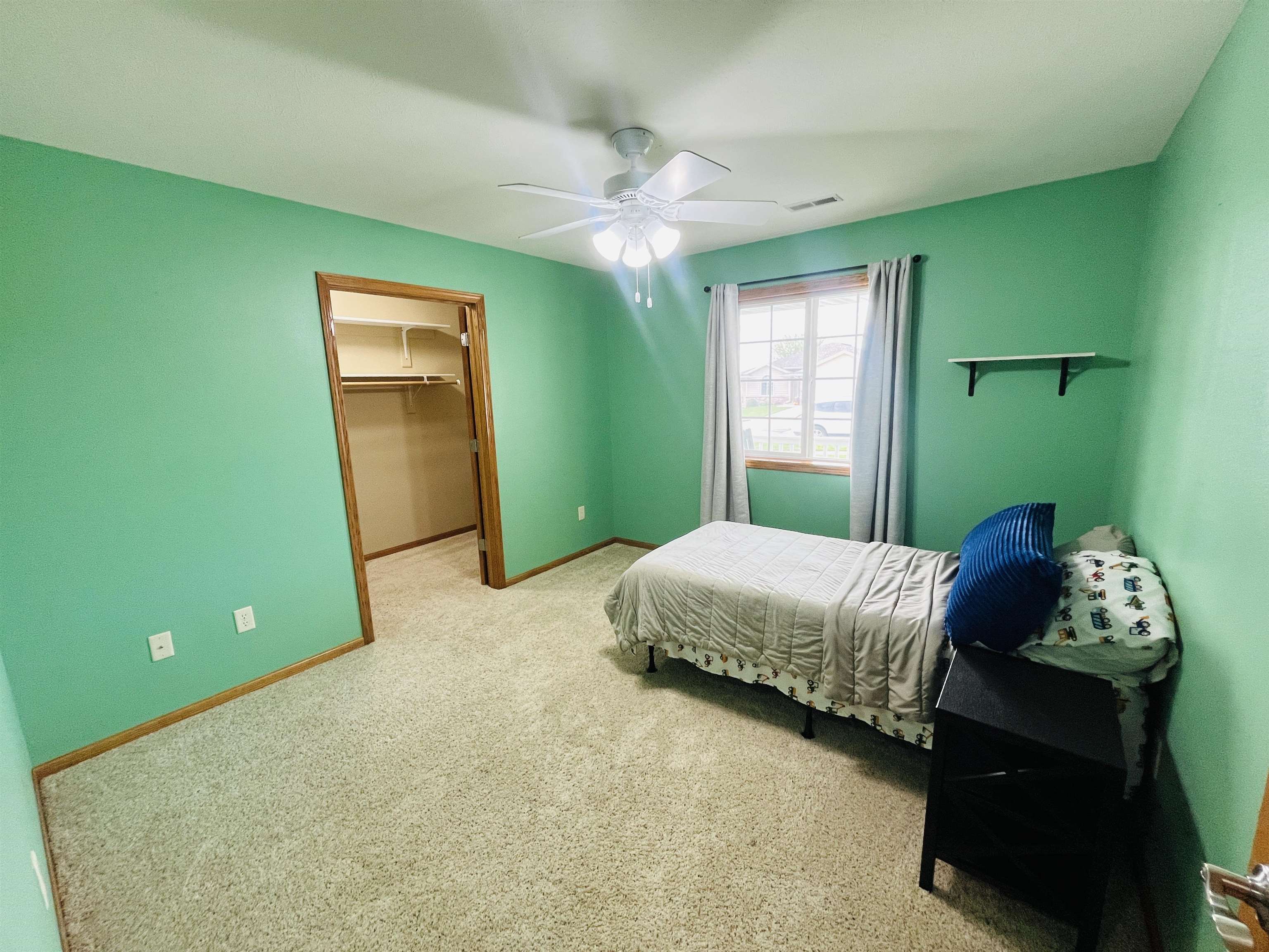 Norfolk, Nebraska 68701, United States, 2 Bedrooms Bedrooms, ,2 BathroomsBathrooms,Residential,Active,226899