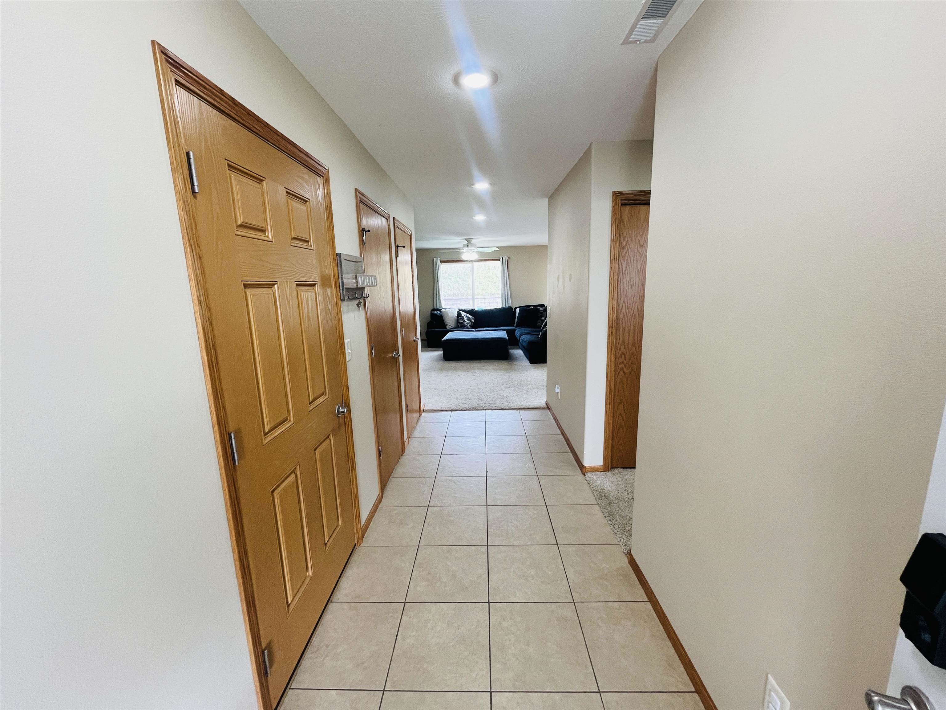 Norfolk, Nebraska 68701, United States, 2 Bedrooms Bedrooms, ,2 BathroomsBathrooms,Residential,Active,226899