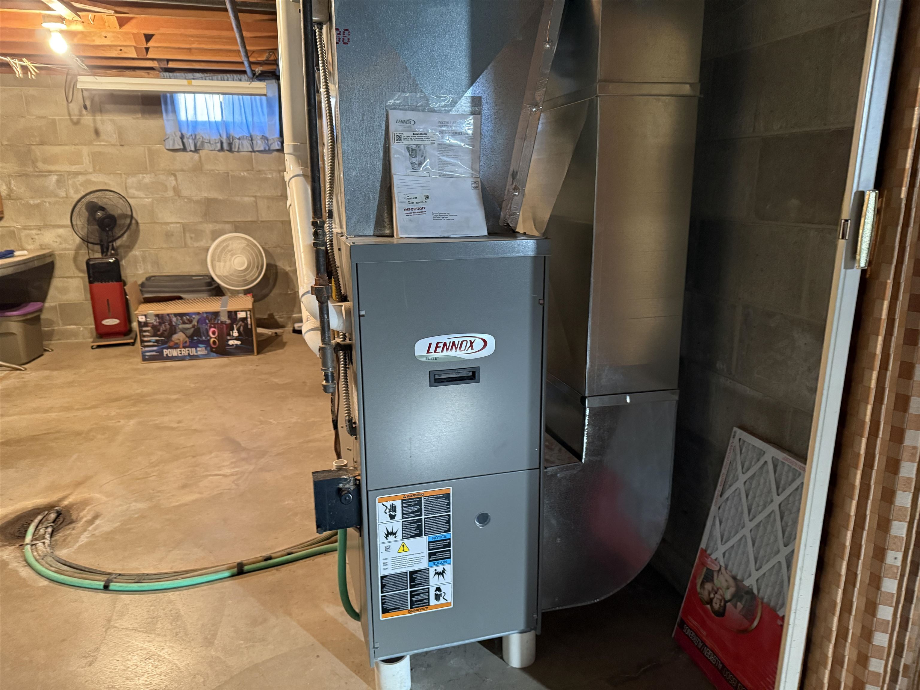 Scribner, Nebraska 68057, United States, 2 Bedrooms Bedrooms, ,2 BathroomsBathrooms,Residential,Pending,25452