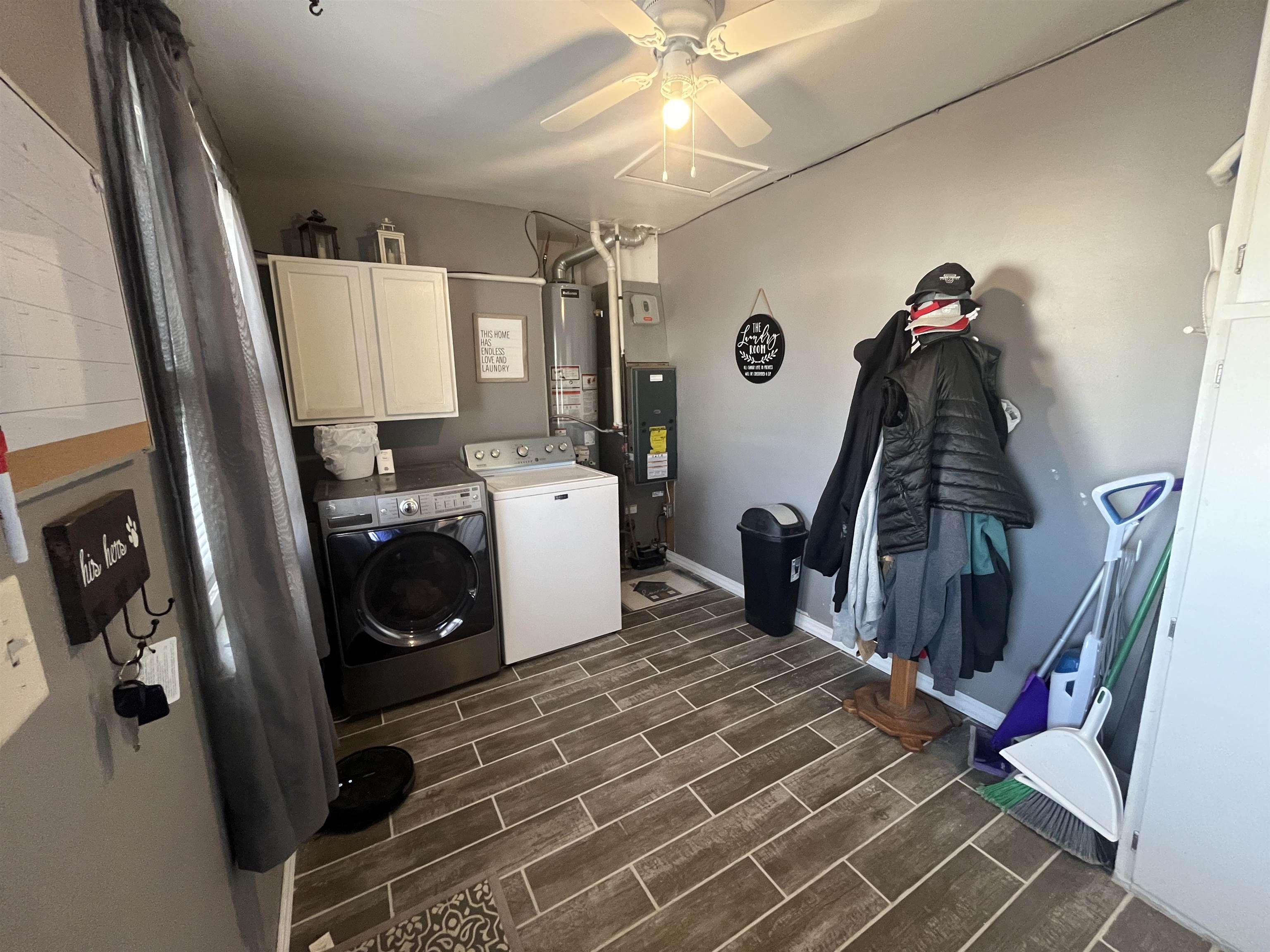 Pierce, Nebraska 68767, United States, 2 Bedrooms Bedrooms, ,1 BathroomBathrooms,Residential,Pending,85602