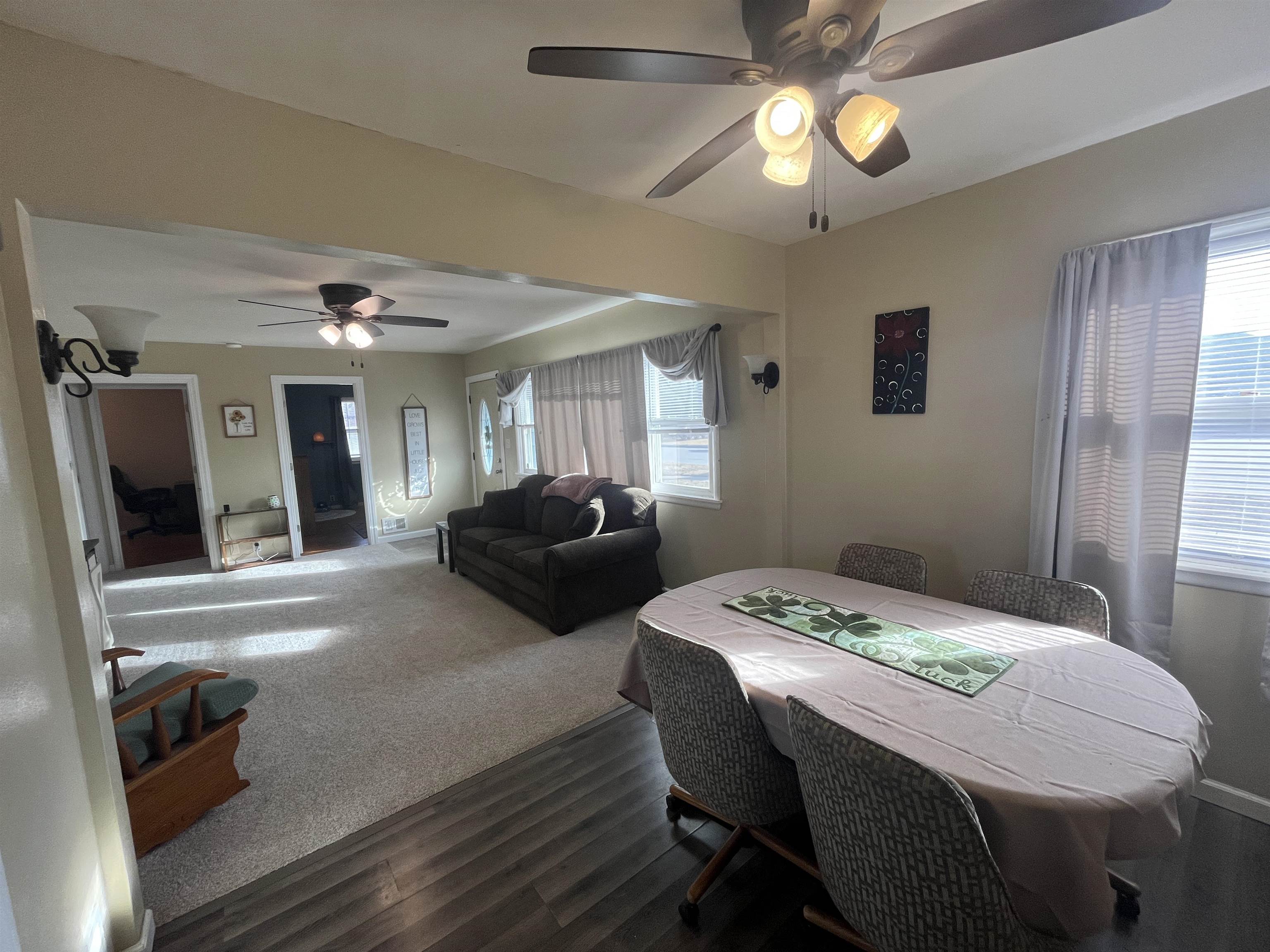 Pierce, Nebraska 68767, United States, 2 Bedrooms Bedrooms, ,1 BathroomBathrooms,Residential,Pending,85602