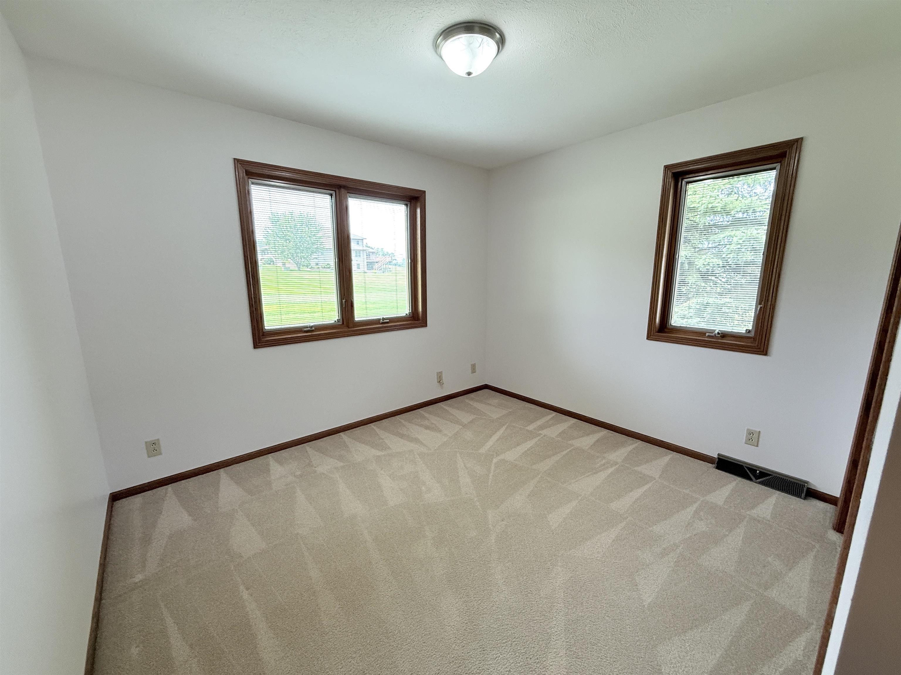 Pierce, Nebraska 68767, United States, 3 Bedrooms Bedrooms, ,2 BathroomsBathrooms,Residential,Active,189353