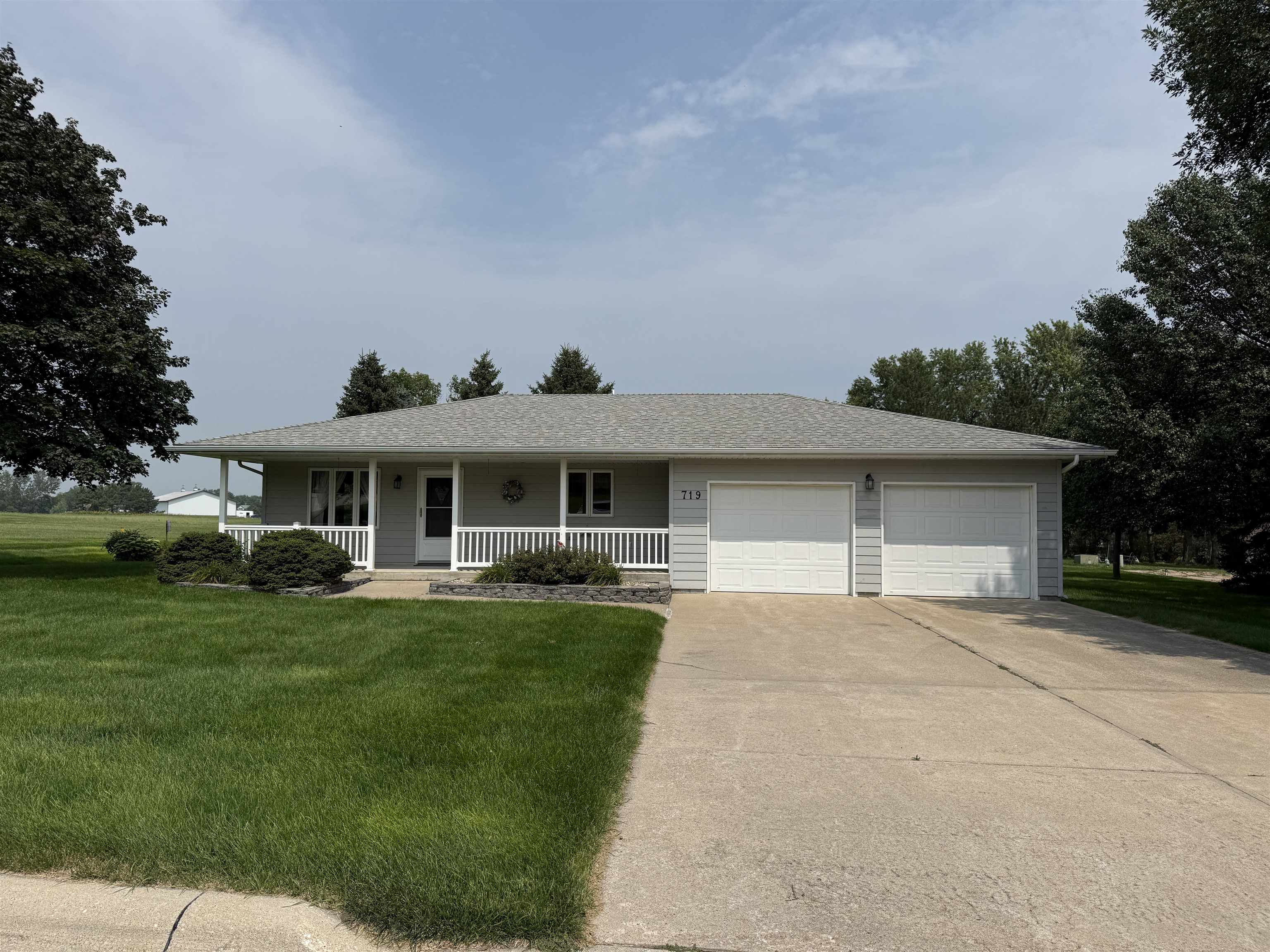 Pierce, Nebraska 68767, United States, 3 Bedrooms Bedrooms, ,2 BathroomsBathrooms,Residential,Active,189353