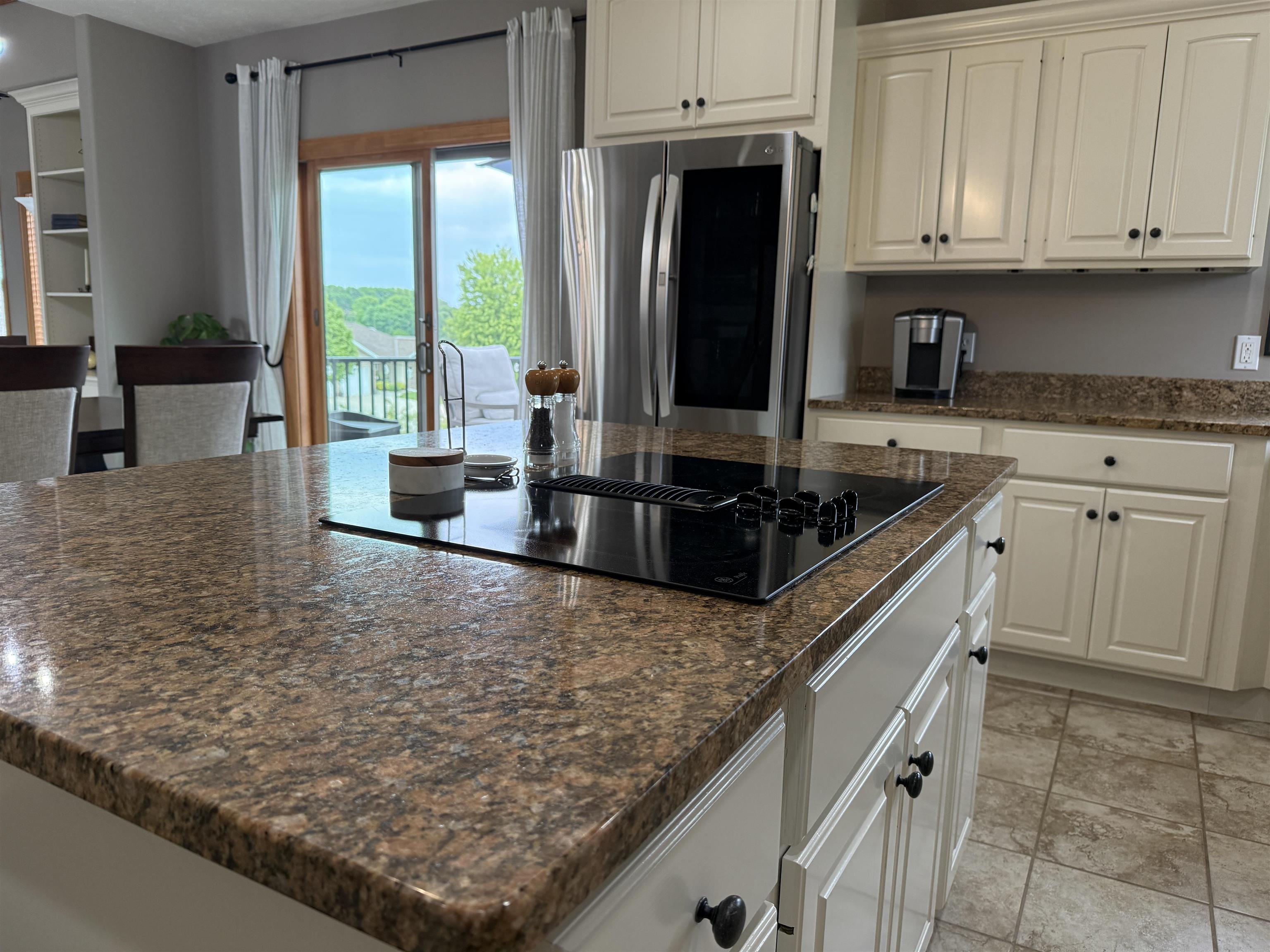 Norfolk, Nebraska 68701, United States, 5 Bedrooms Bedrooms, ,4 BathroomsBathrooms,Residential,Active,145965