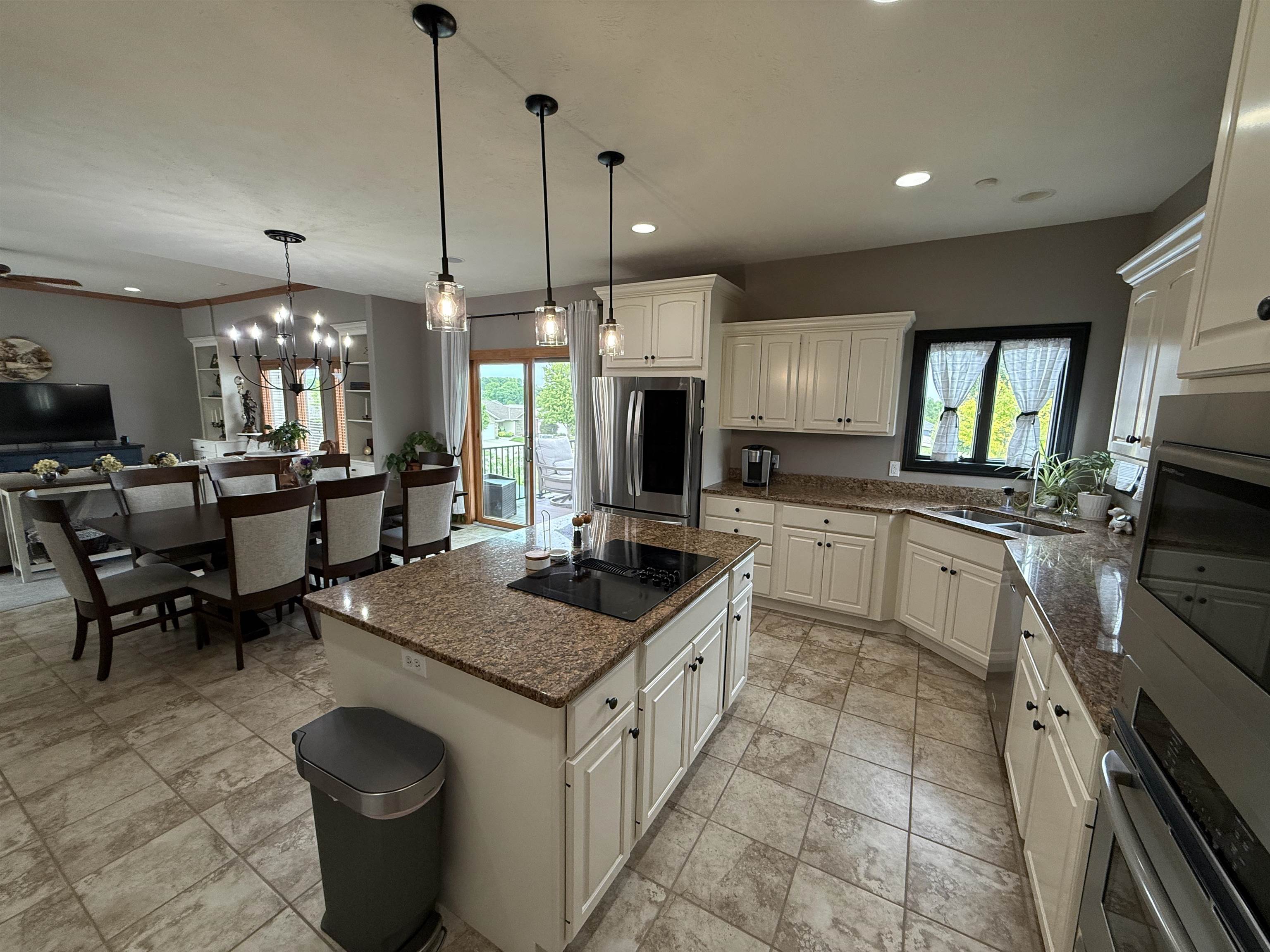 Norfolk, Nebraska 68701, United States, 5 Bedrooms Bedrooms, ,4 BathroomsBathrooms,Residential,Active,145965