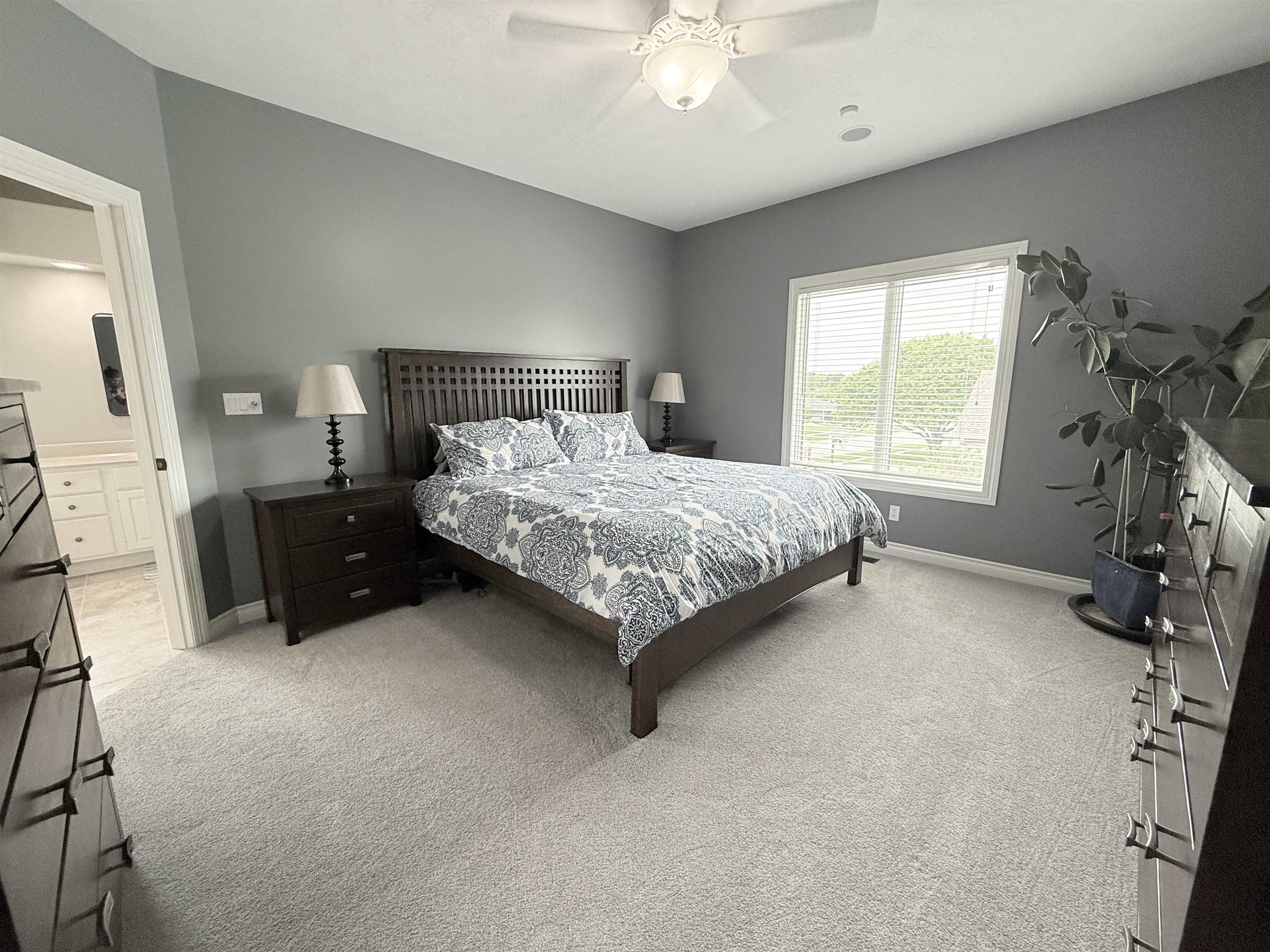 Norfolk, Nebraska 68701, United States, 5 Bedrooms Bedrooms, ,4 BathroomsBathrooms,Residential,Active,145965