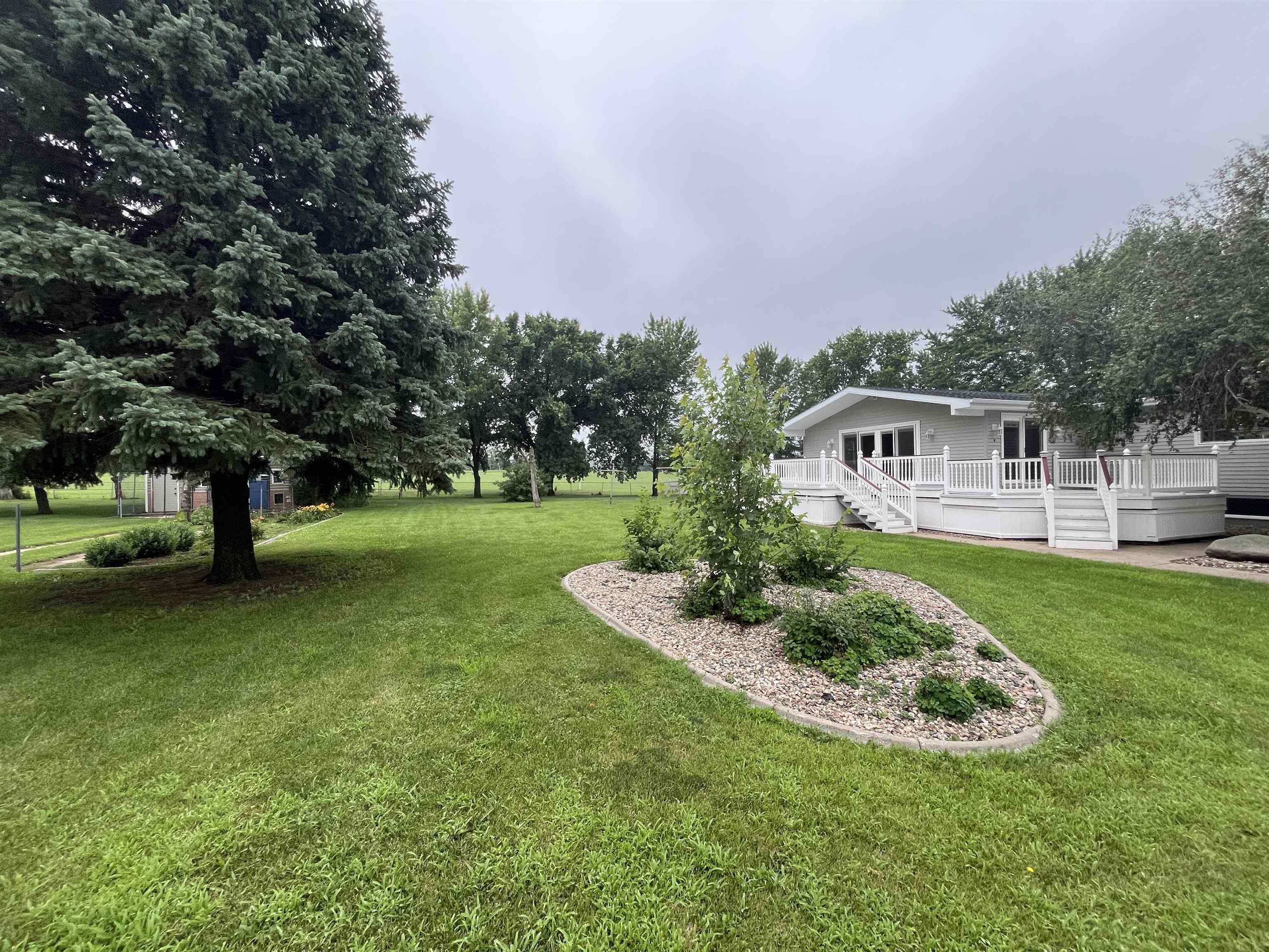 Crofton, Nebraska 68730, United States, 5 Bedrooms Bedrooms, ,3 BathroomsBathrooms,Land,Active,173910