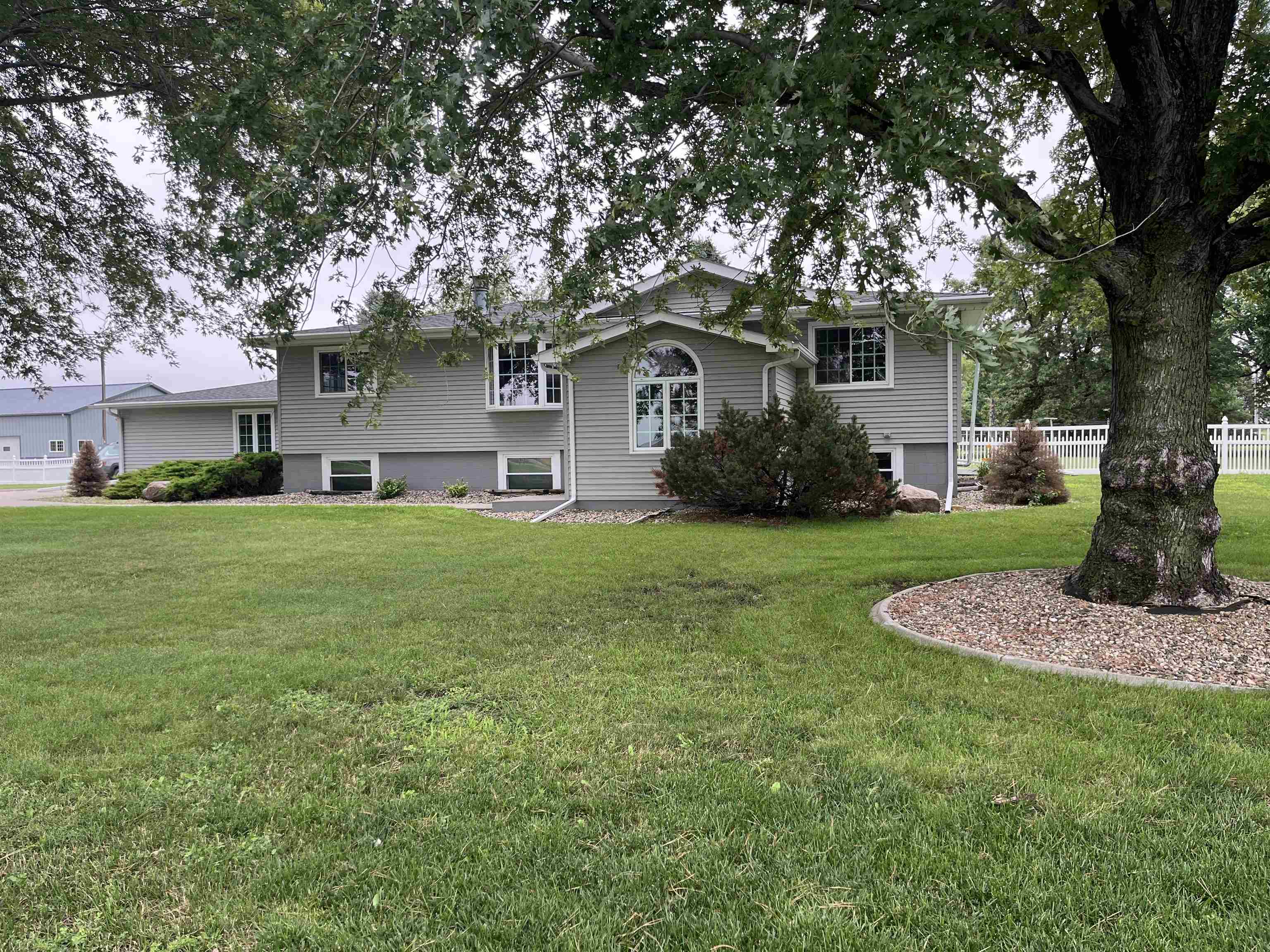 Crofton, Nebraska 68730, United States, 5 Bedrooms Bedrooms, ,3 BathroomsBathrooms,Land,Active,173910