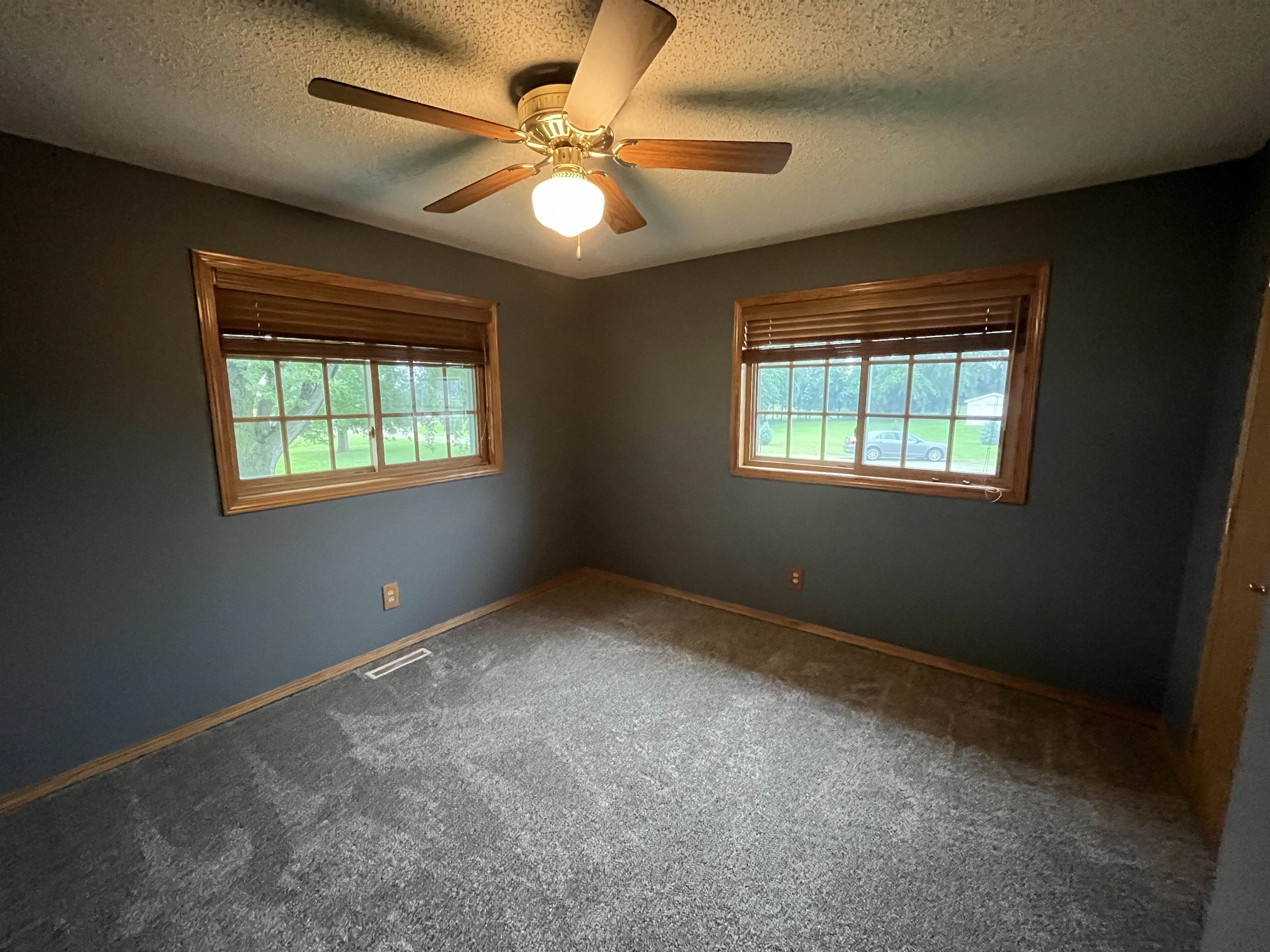 Crofton, Nebraska 68730, United States, 5 Bedrooms Bedrooms, ,3 BathroomsBathrooms,Land,Active,173910