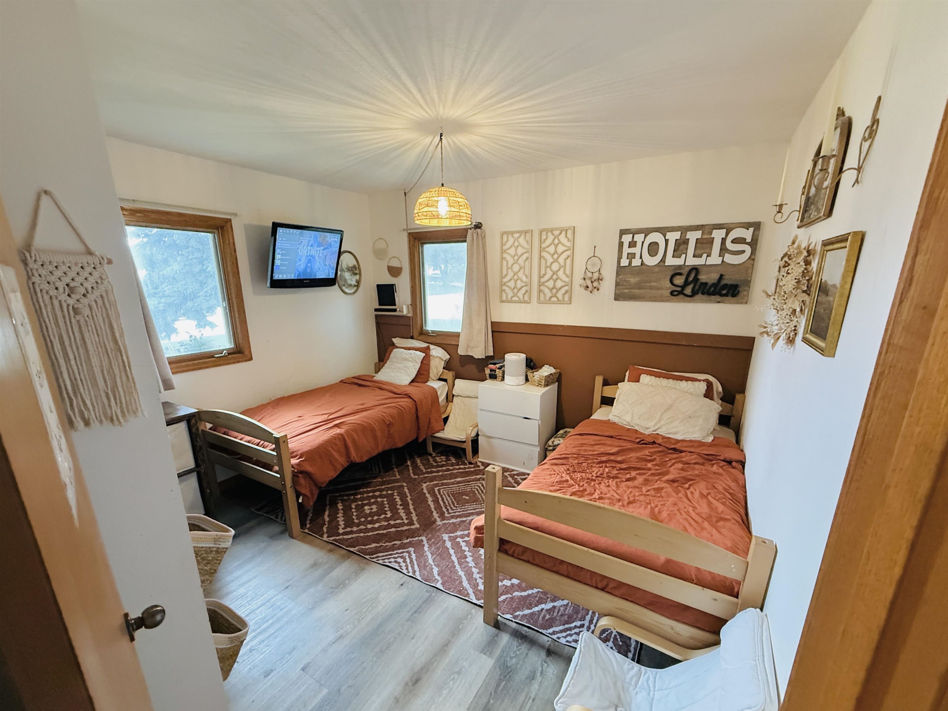 Neligh, Nebraska 68756, United States, 3 Bedrooms Bedrooms, ,2 BathroomsBathrooms,Residential,Active,142769