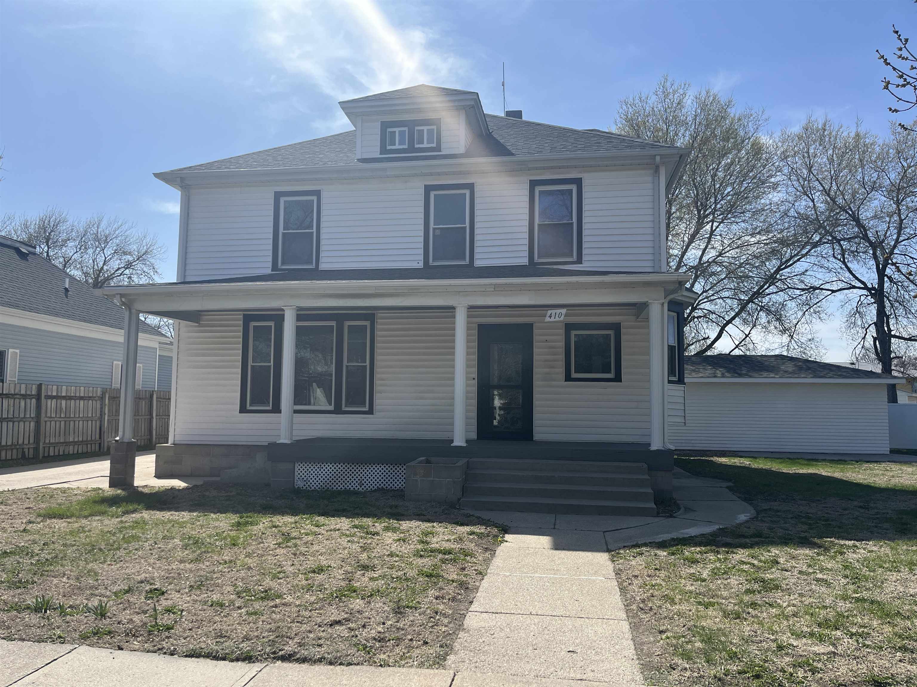 Norfolk, Nebraska 68701, United States, 3 Bedrooms Bedrooms, ,3 BathroomsBathrooms,Residential,Active,110393