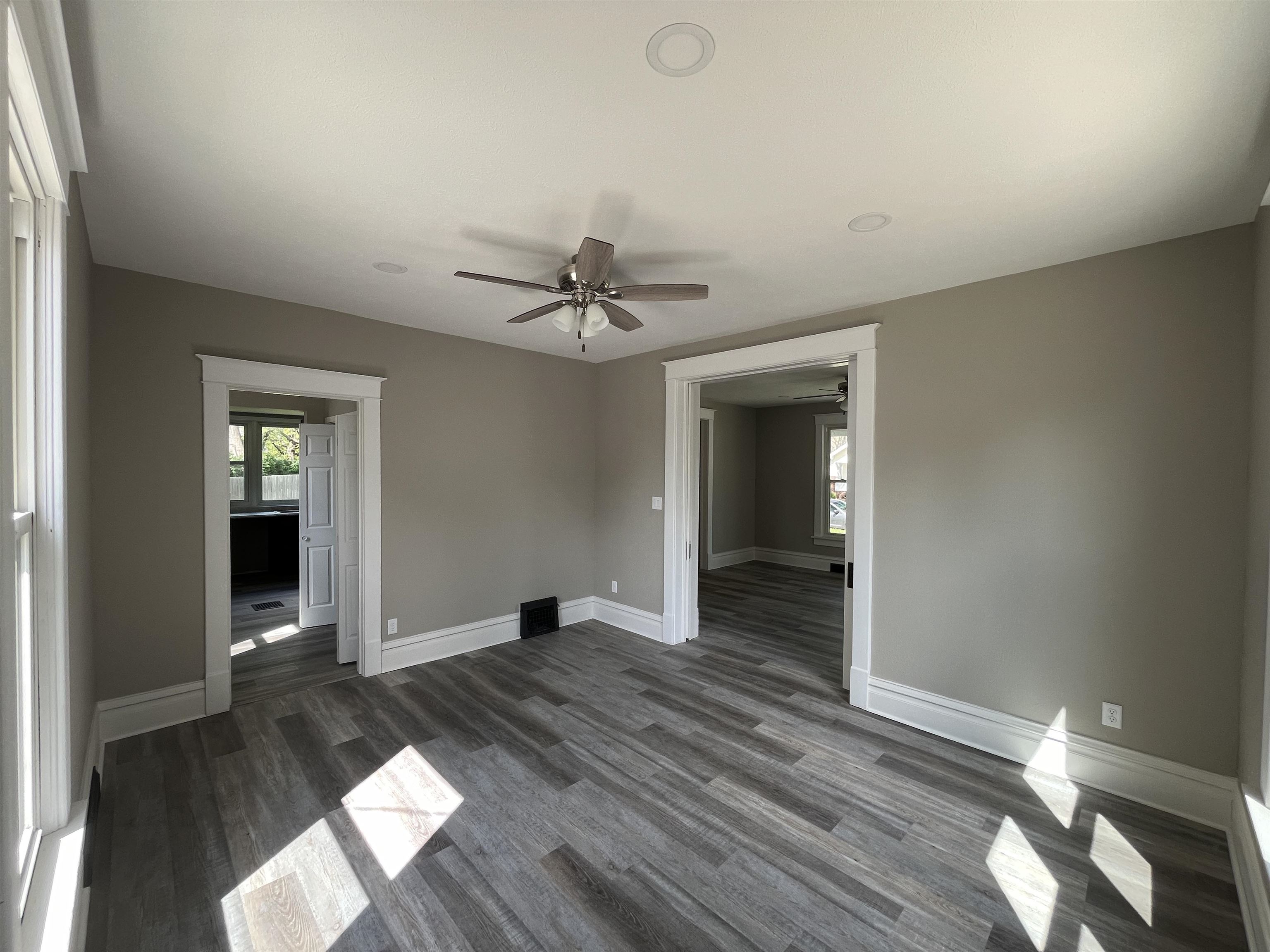 Norfolk, Nebraska 68701, United States, 3 Bedrooms Bedrooms, ,3 BathroomsBathrooms,Residential,Active,110393