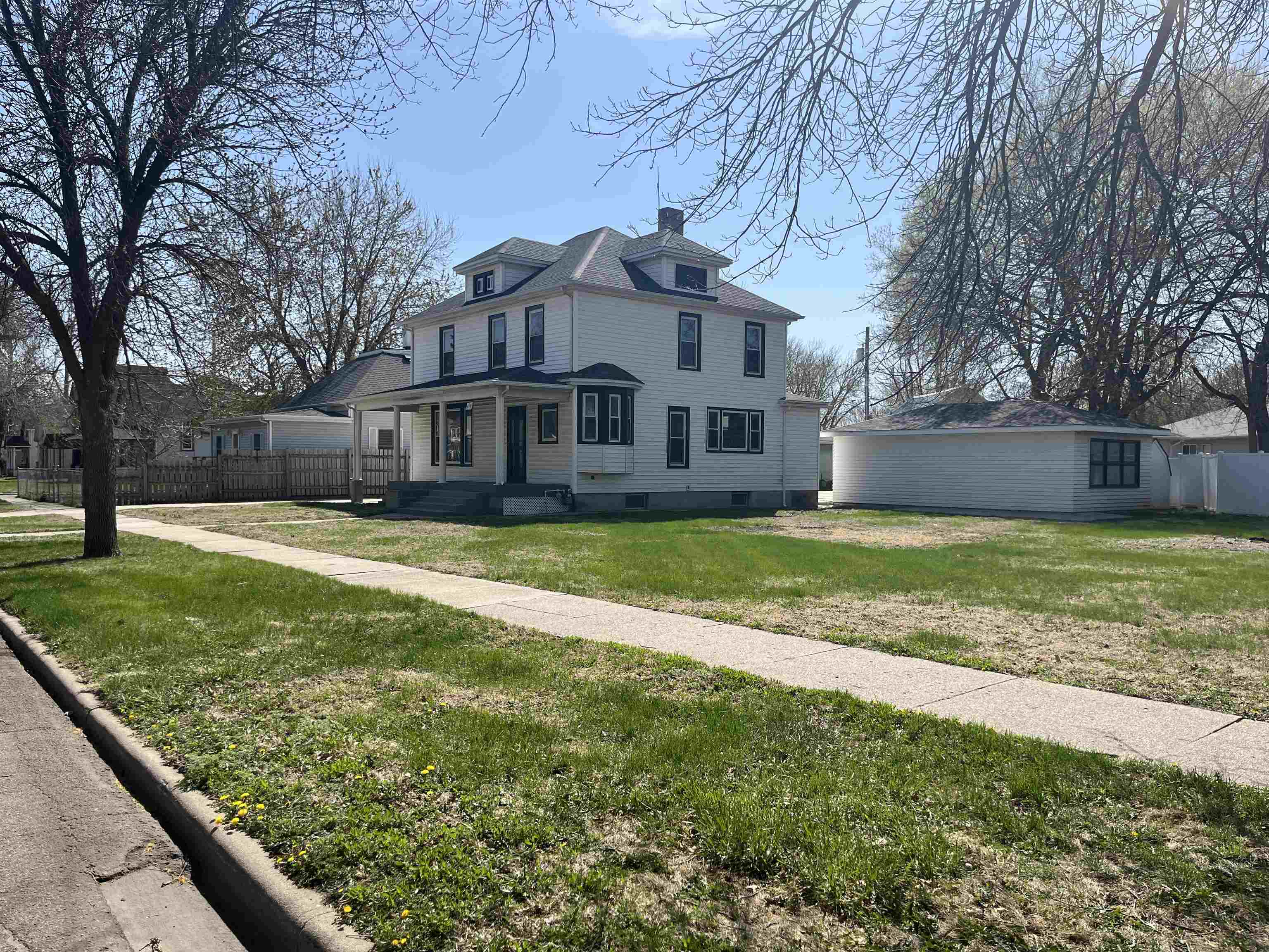 Norfolk, Nebraska 68701, United States, 3 Bedrooms Bedrooms, ,3 BathroomsBathrooms,Residential,Active,110393