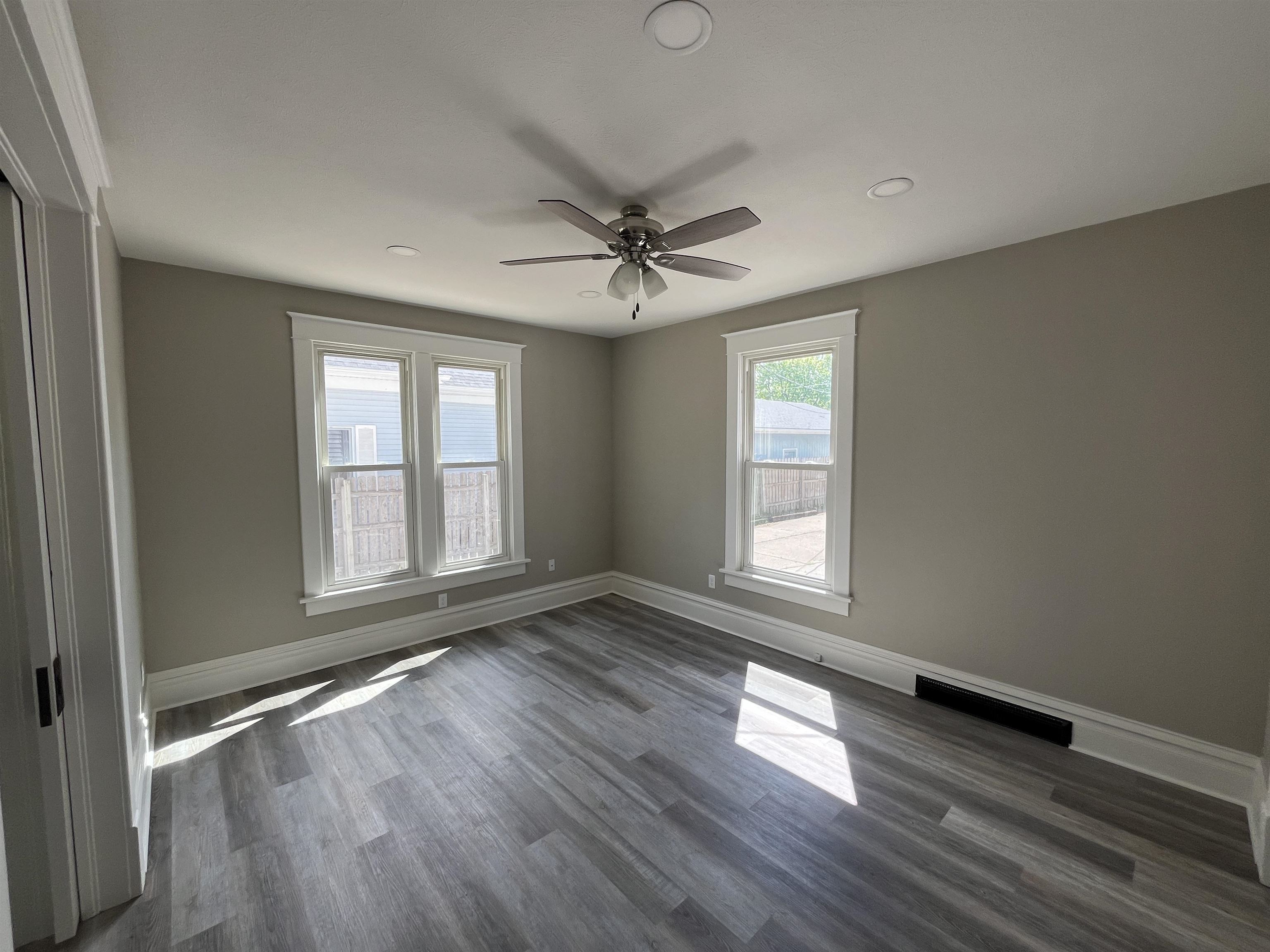 Norfolk, Nebraska 68701, United States, 3 Bedrooms Bedrooms, ,3 BathroomsBathrooms,Residential,Active,110393