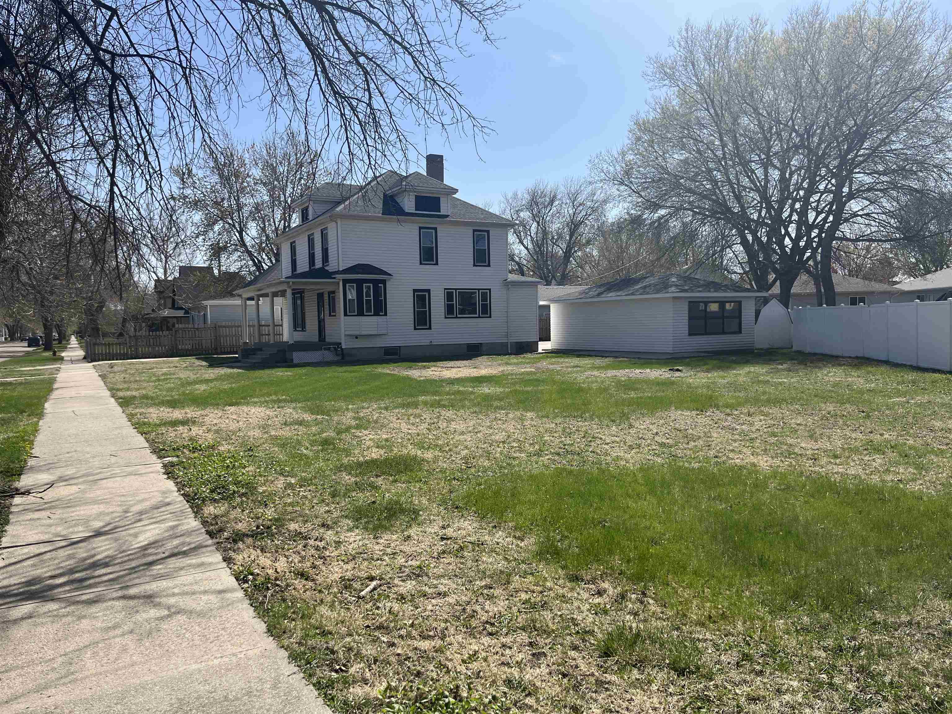 Norfolk, Nebraska 68701, United States, 3 Bedrooms Bedrooms, ,3 BathroomsBathrooms,Residential,Active,110393