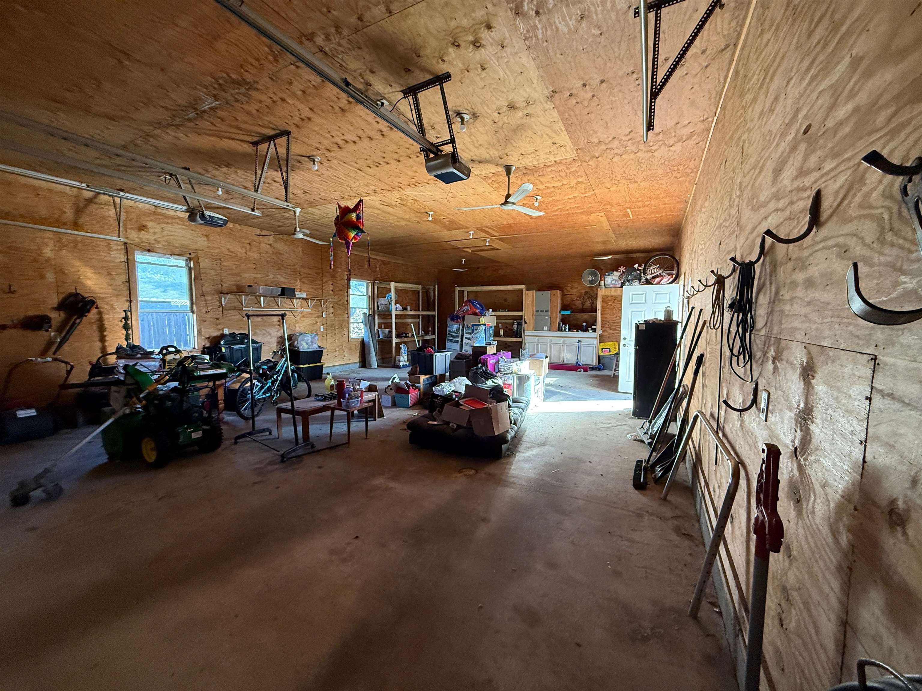 Plainview, Nebraska 68769, United States, 3 Bedrooms Bedrooms, ,3 BathroomsBathrooms,Residential,Active,239059