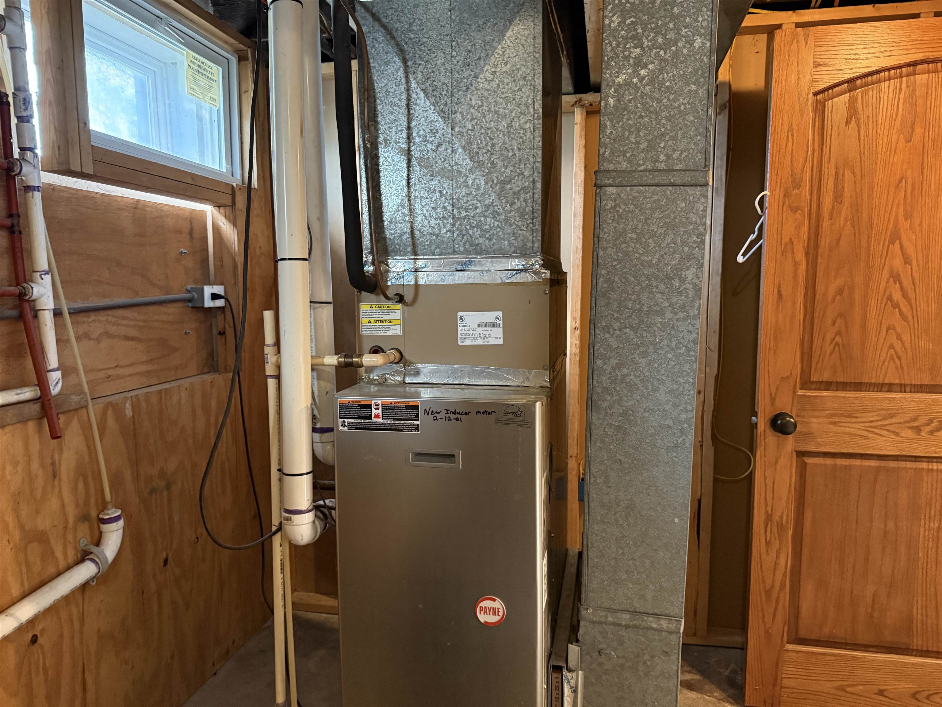 Plainview, Nebraska 68769, United States, 3 Bedrooms Bedrooms, ,3 BathroomsBathrooms,Residential,Active,239059