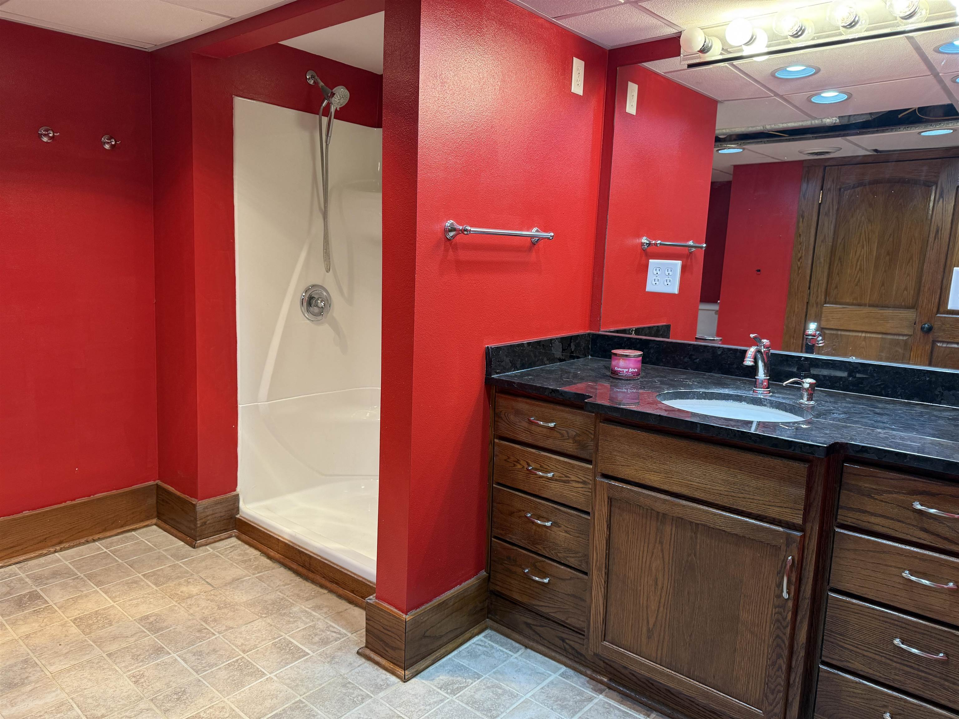 Plainview, Nebraska 68769, United States, 3 Bedrooms Bedrooms, ,3 BathroomsBathrooms,Residential,Active,239059