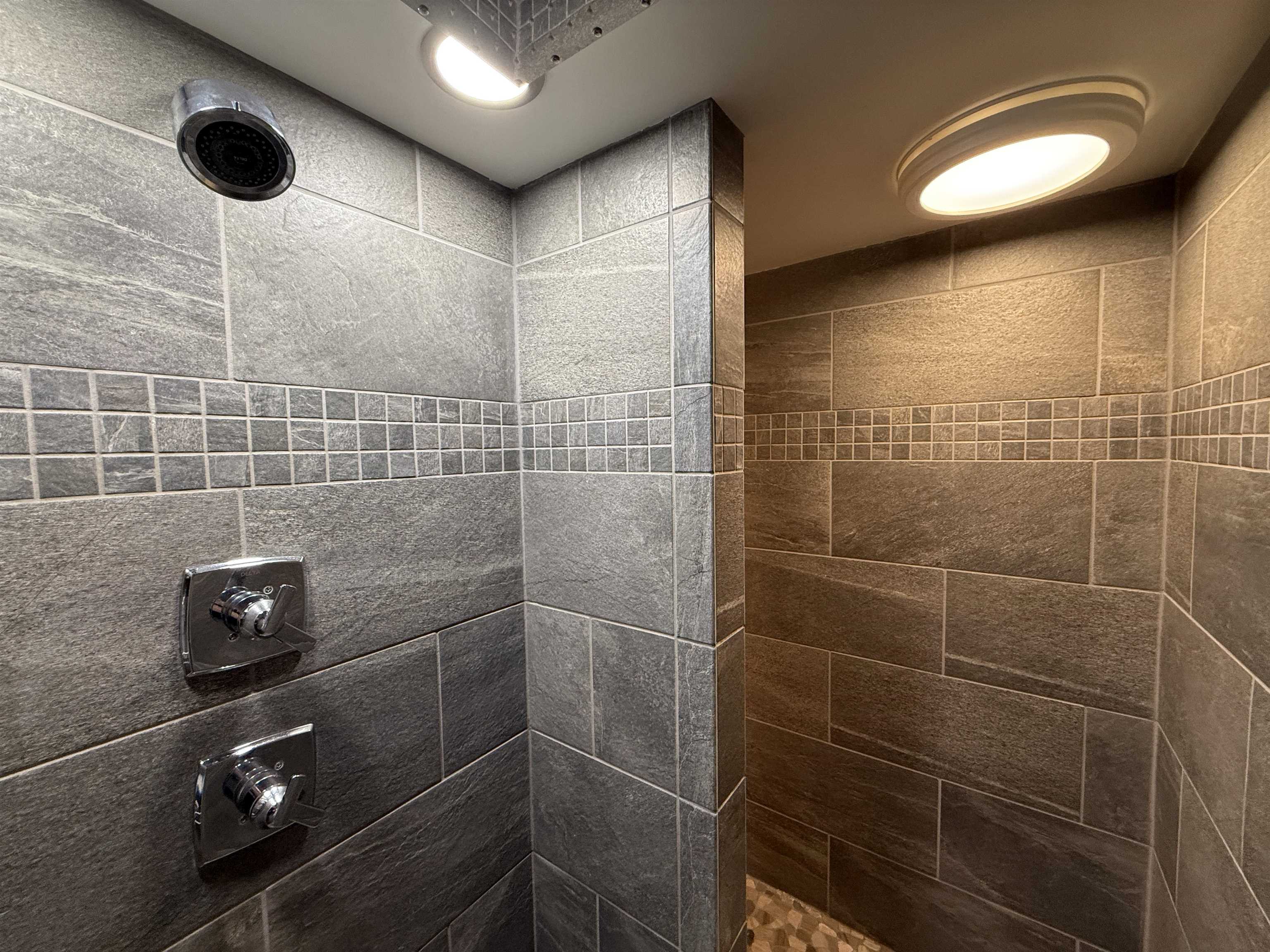 Norfolk, Nebraska 68701, United States, 3 Bedrooms Bedrooms, ,2 BathroomsBathrooms,Residential,Active,204761