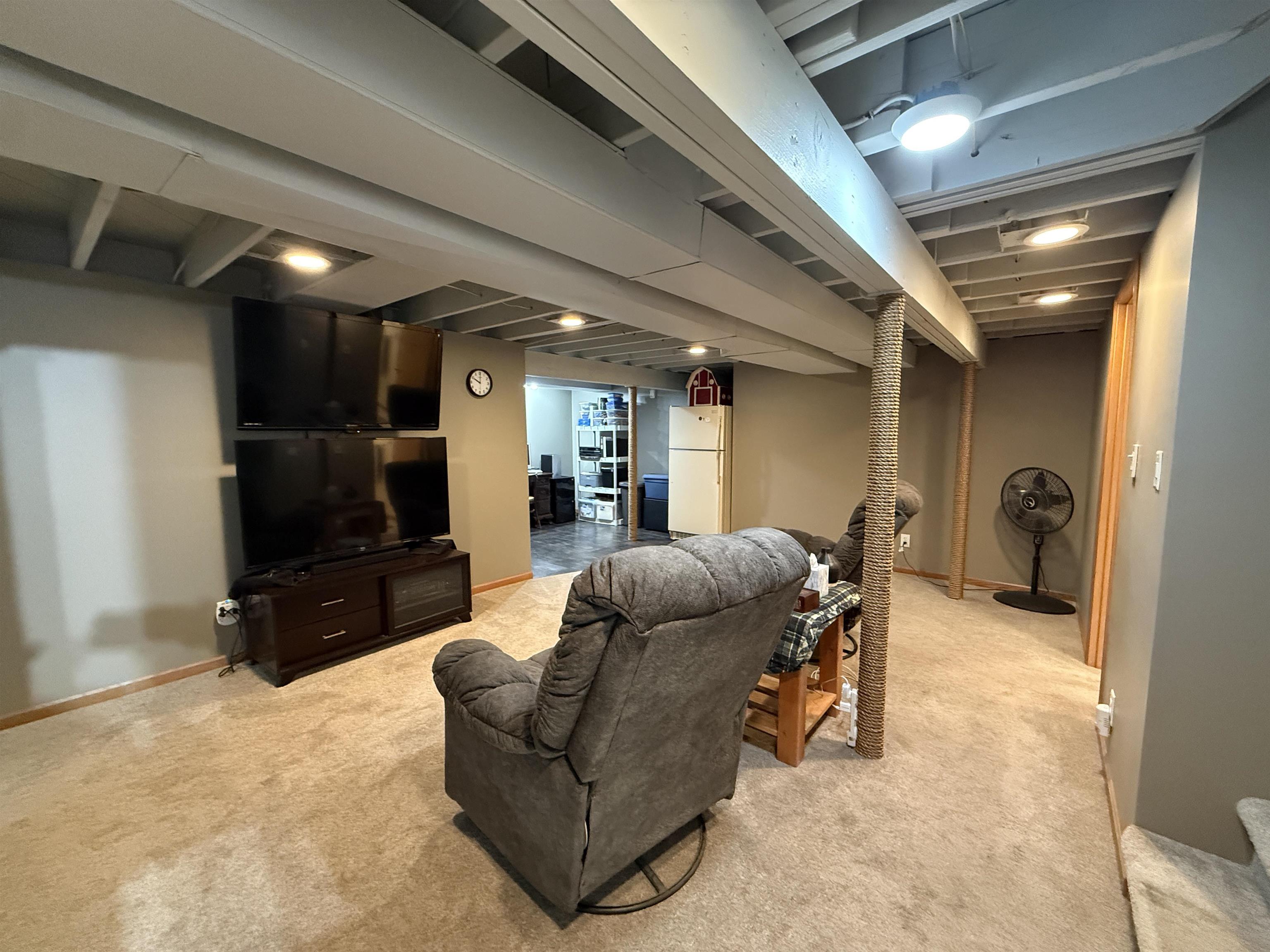 Norfolk, Nebraska 68701, United States, 3 Bedrooms Bedrooms, ,2 BathroomsBathrooms,Residential,Active,204761