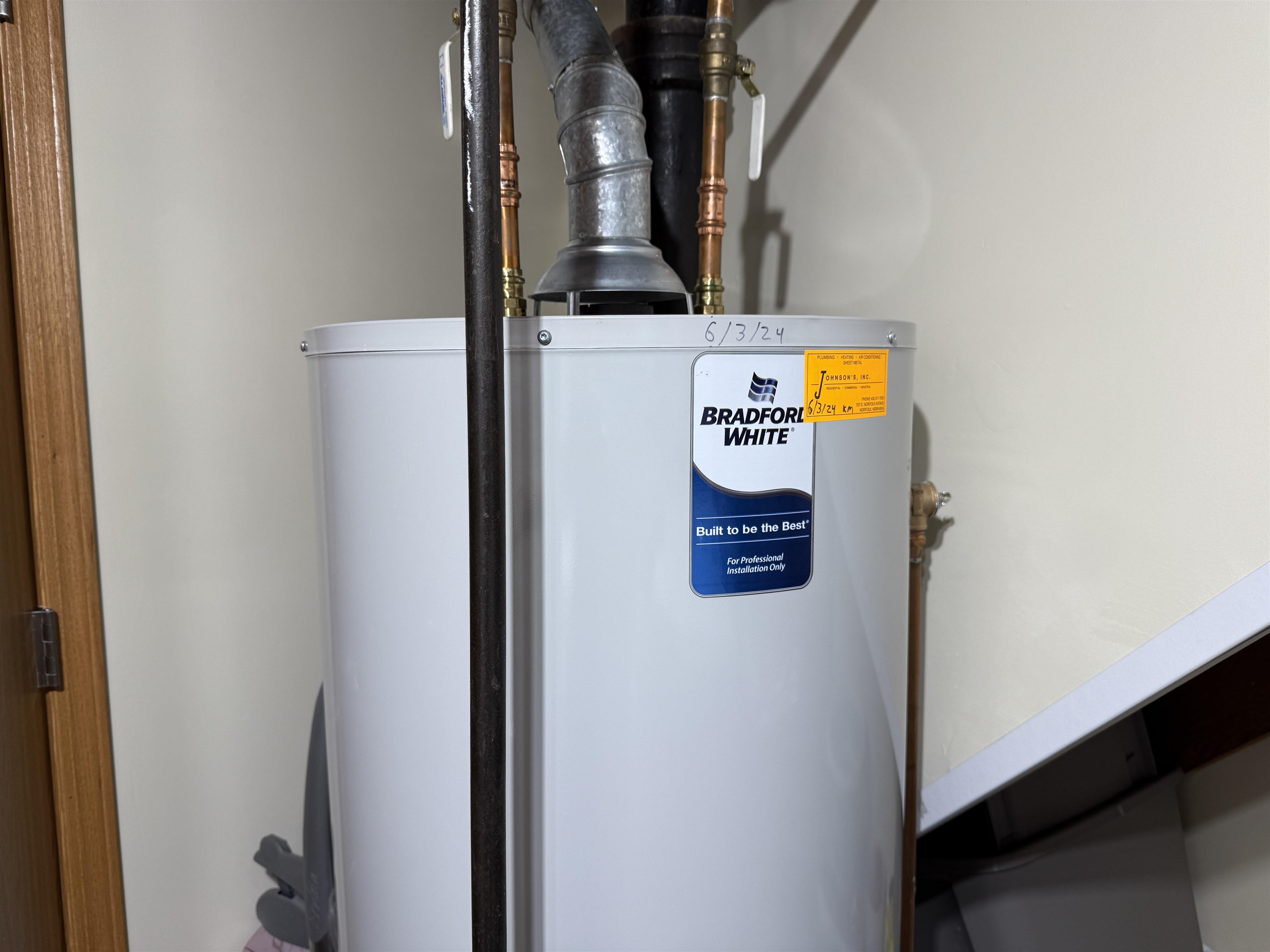 Norfolk, Nebraska 68701, United States, 3 Bedrooms Bedrooms, ,2 BathroomsBathrooms,Residential,Active,204761