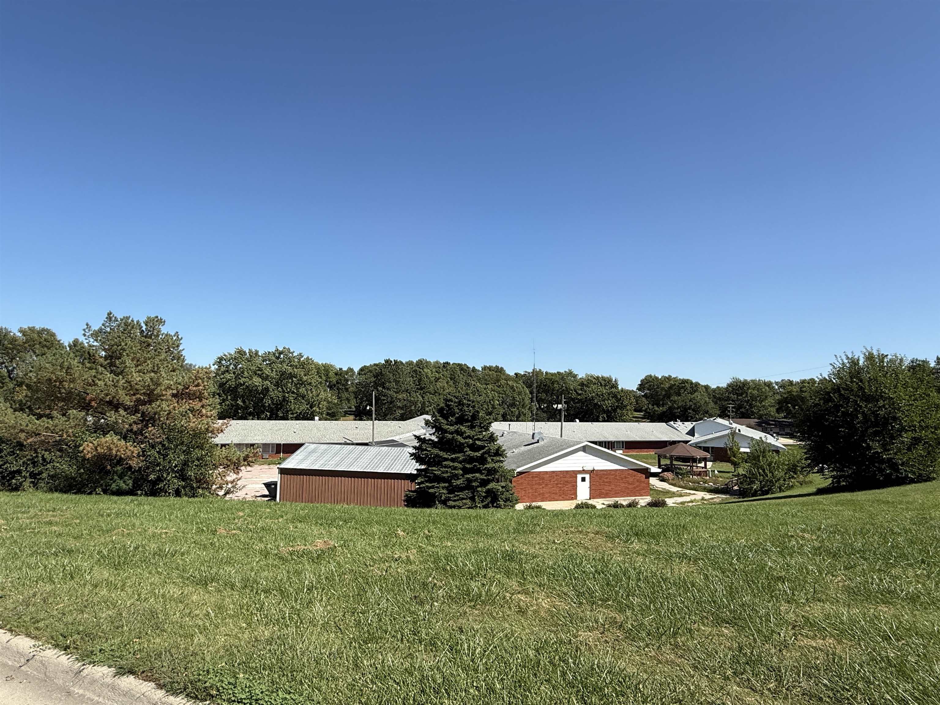 Laurel, Nebraska 68745, United States, 27 Bedrooms Bedrooms, ,35 BathroomsBathrooms,Residential,Active,210285