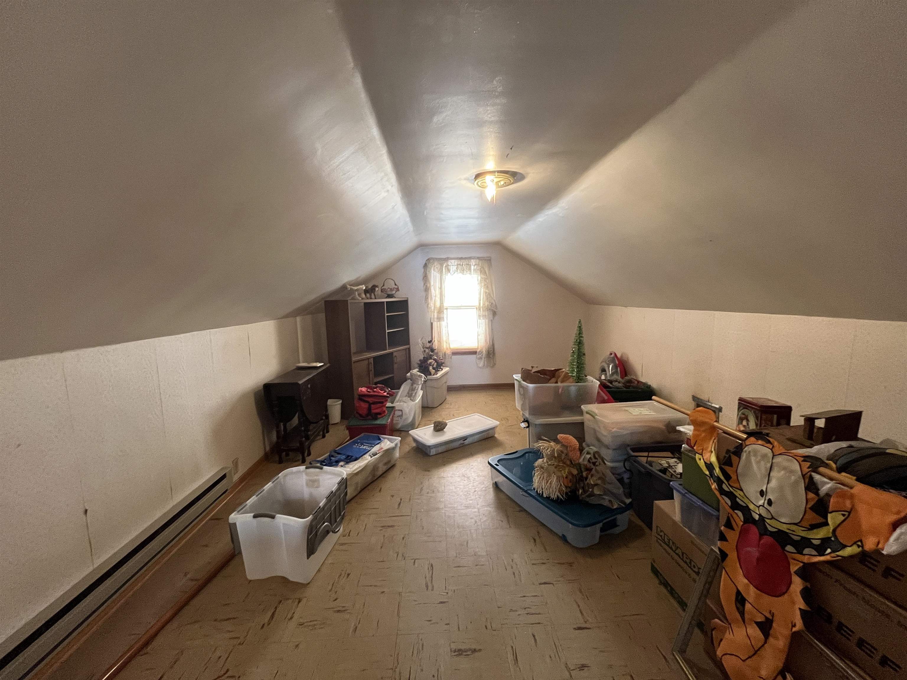 Norfolk, Nebraska 68701, United States, 3 Bedrooms Bedrooms, ,1 BathroomBathrooms,Residential,Active,48426