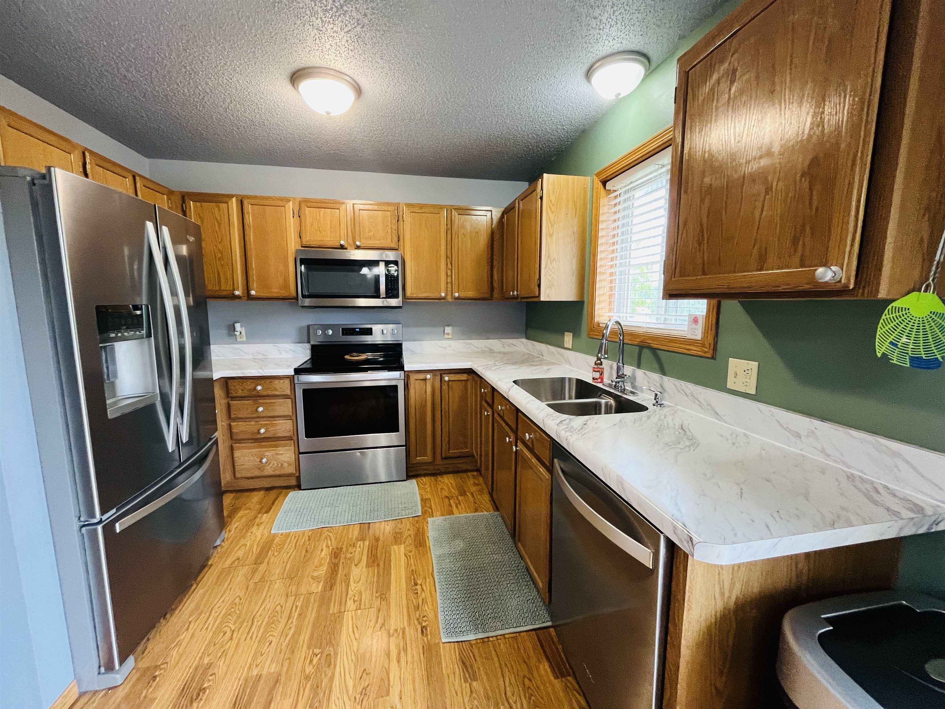 Norfolk, Nebraska 68701, United States, 3 Bedrooms Bedrooms, ,2 BathroomsBathrooms,Residential,Pending,146056