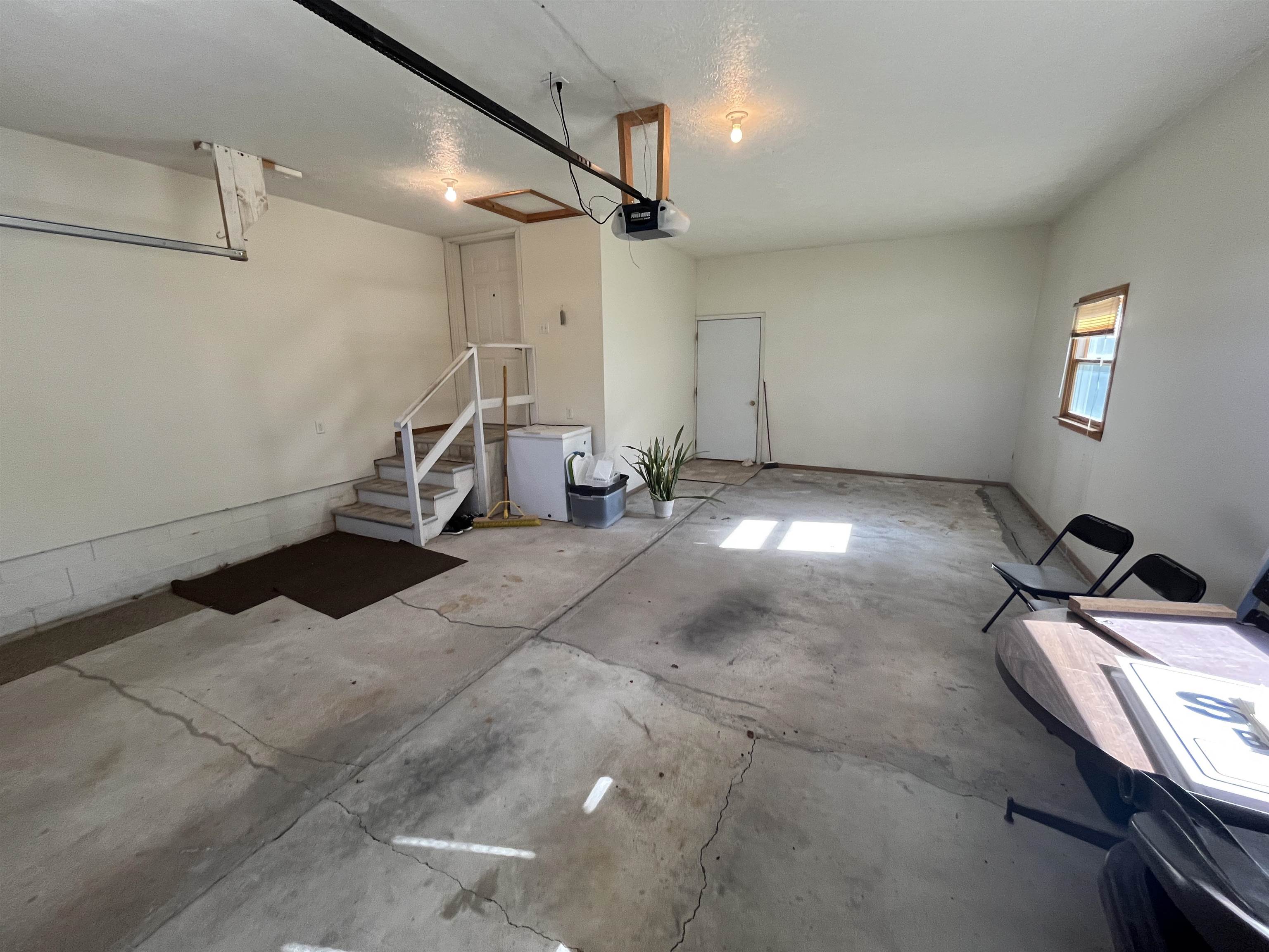 Plainview, Nebraska 68769, United States, 2 Bedrooms Bedrooms, ,2 BathroomsBathrooms,Residential,Active,235413