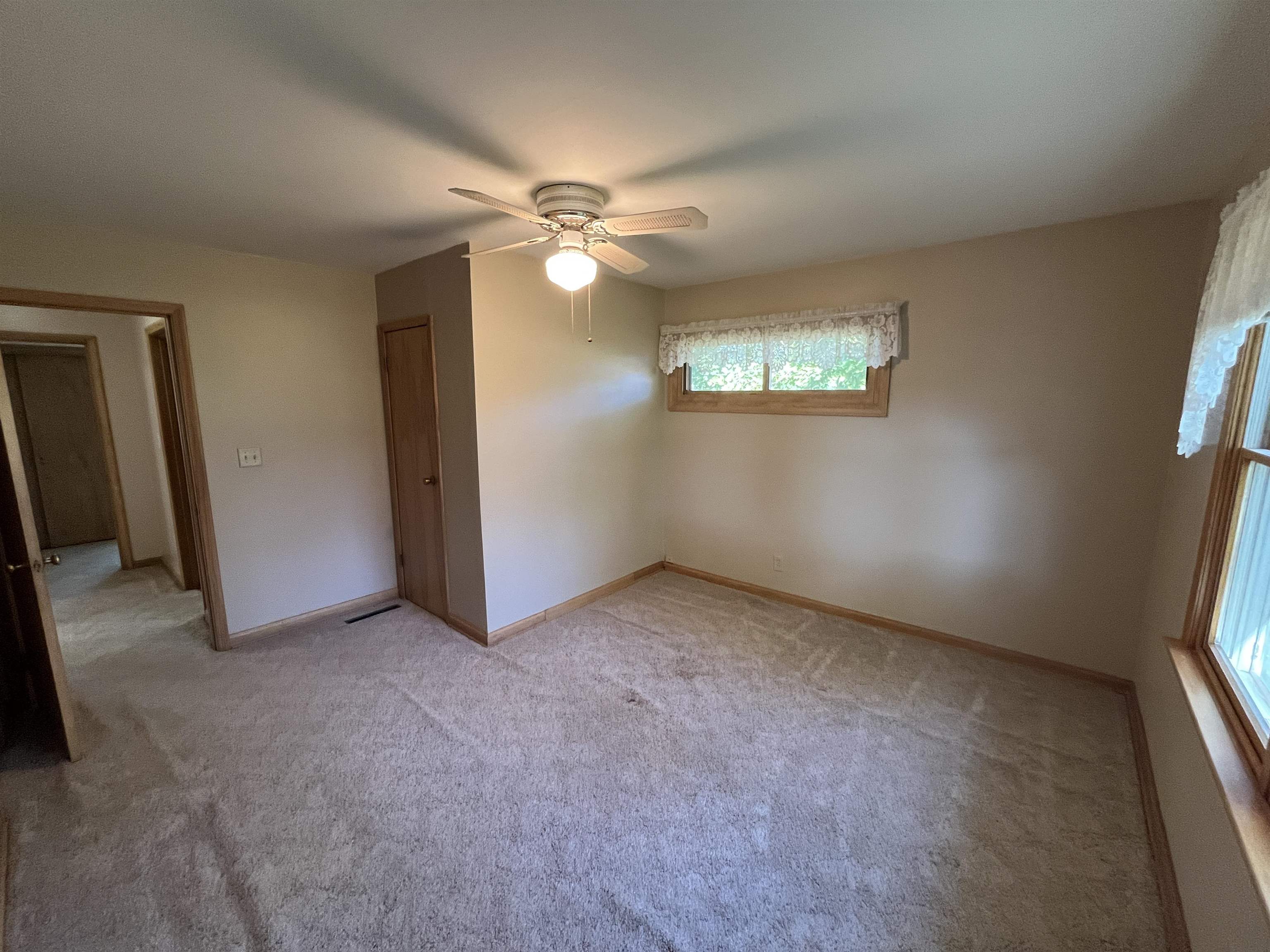 Plainview, Nebraska 68769, United States, 2 Bedrooms Bedrooms, ,2 BathroomsBathrooms,Residential,Active,235413