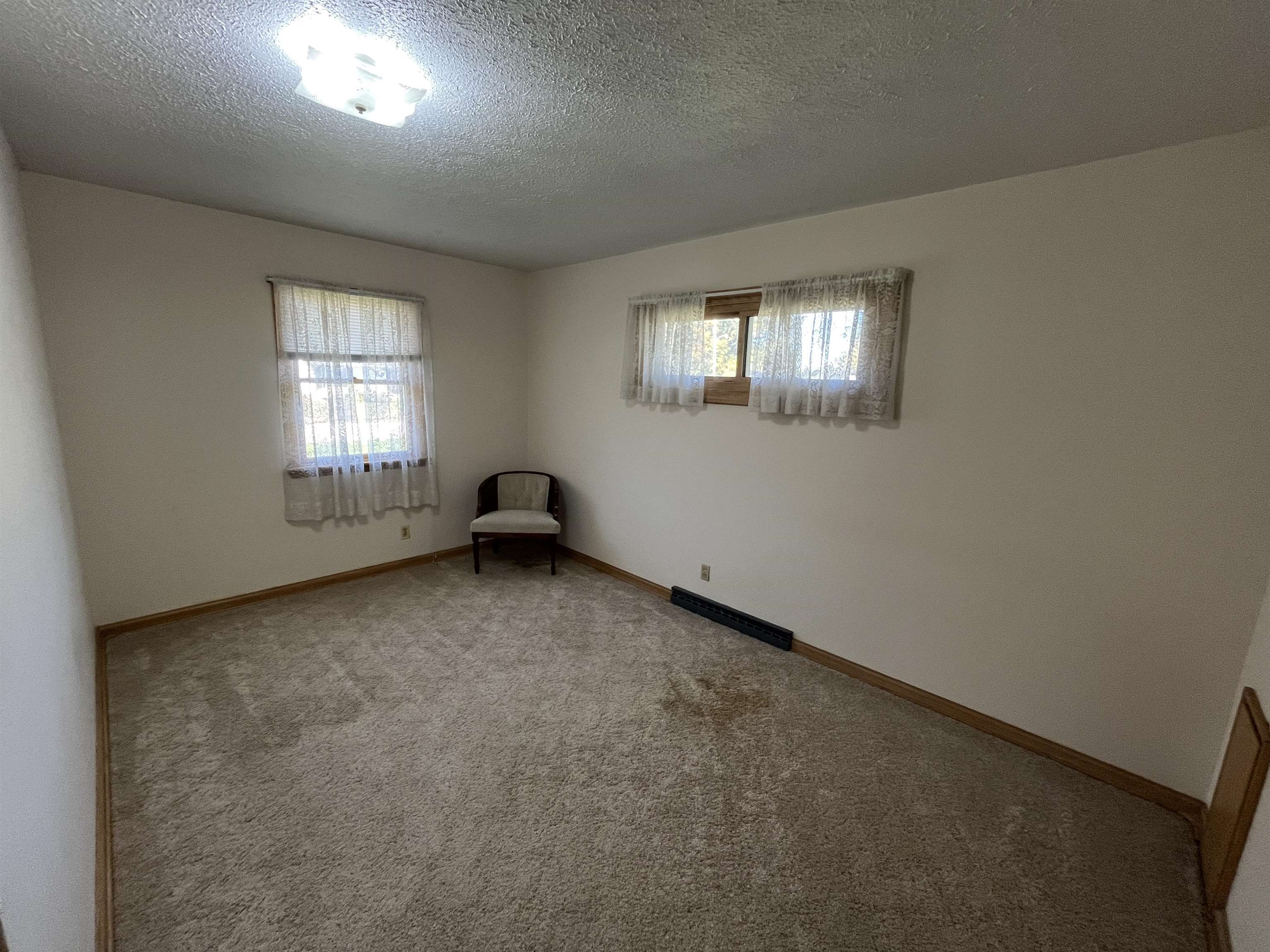 Plainview, Nebraska 68769, United States, 2 Bedrooms Bedrooms, ,2 BathroomsBathrooms,Residential,Active,235413