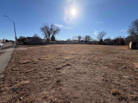 406 N 1ST ST, NORFOLK, NE 68701 - Image e8a59e7fe0351d802e1ab2d610ff99b7/3767649602