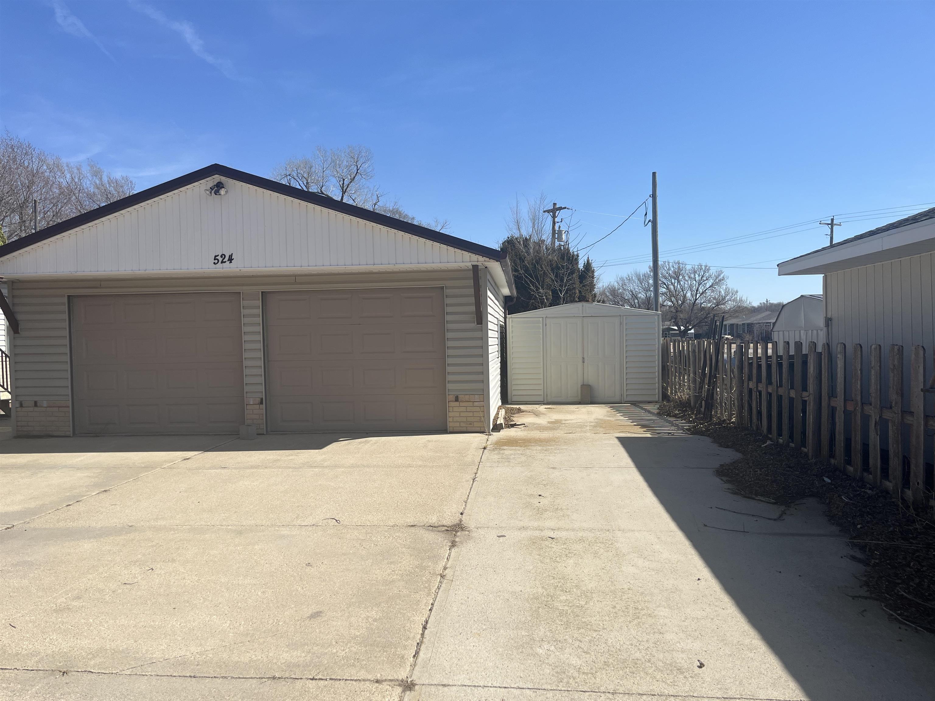 Pierce, Nebraska 68767, United States, 3 Bedrooms Bedrooms, ,2 BathroomsBathrooms,Residential,Active,715