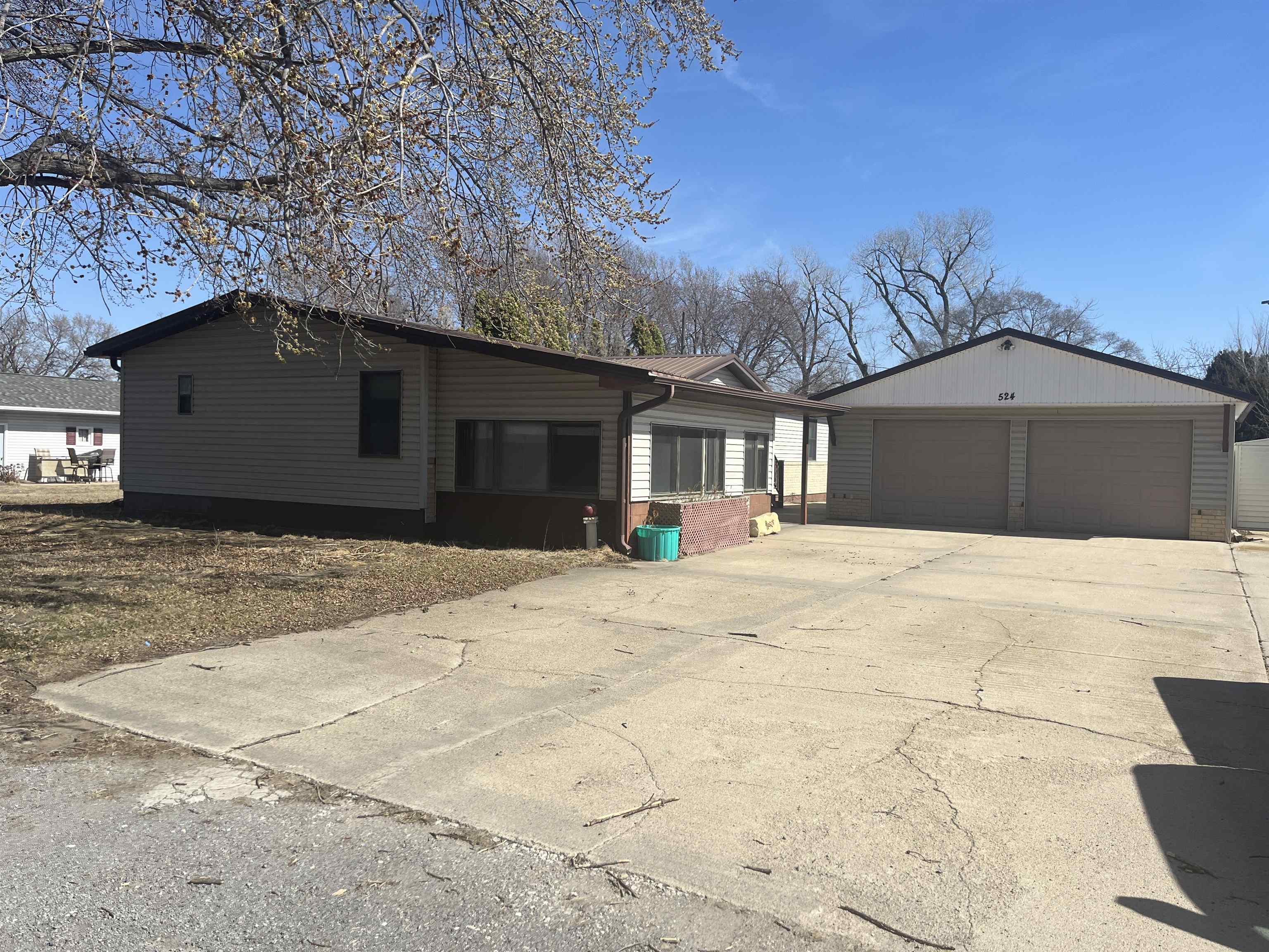 Pierce, Nebraska 68767, United States, 3 Bedrooms Bedrooms, ,2 BathroomsBathrooms,Residential,Active,715