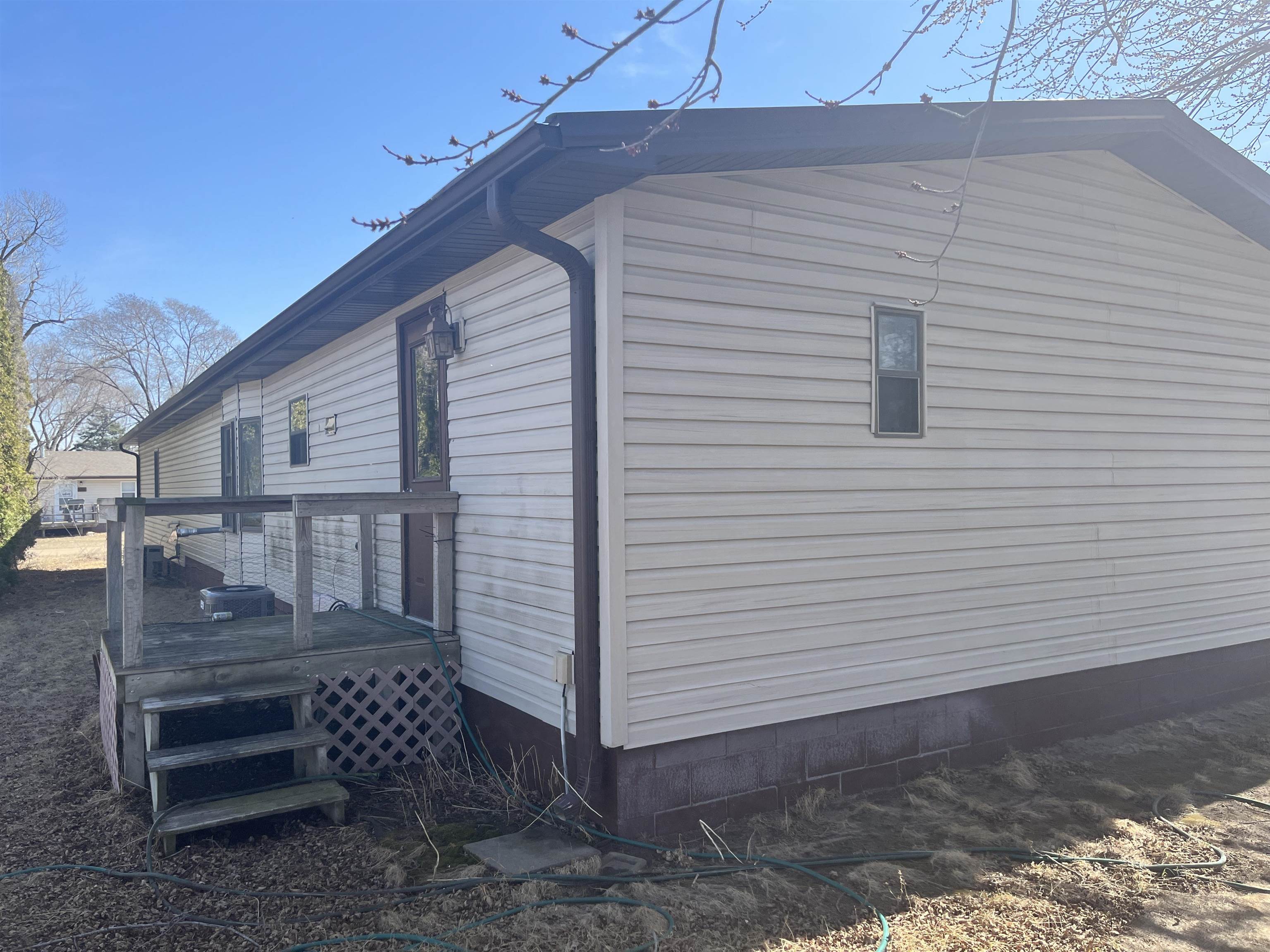 Pierce, Nebraska 68767, United States, 3 Bedrooms Bedrooms, ,2 BathroomsBathrooms,Residential,Active,715