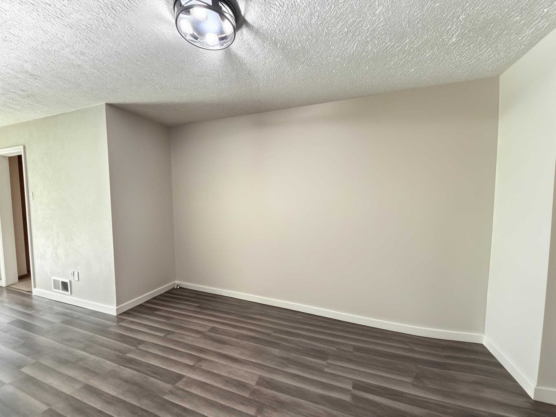 Plainview, Nebraska 68769, United States, 3 Bedrooms Bedrooms, ,3 BathroomsBathrooms,Residential,Active,170304