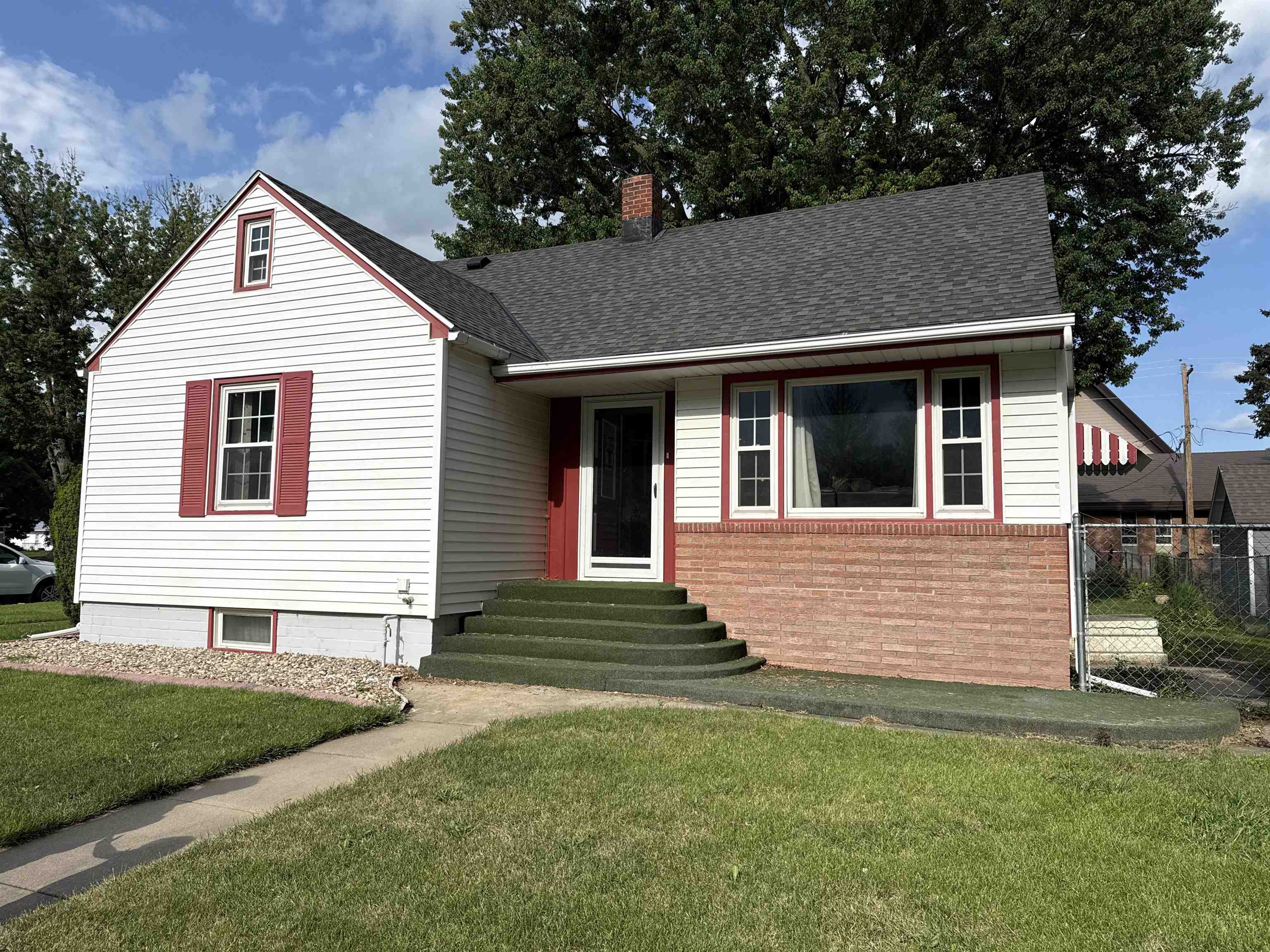 Plainview, Nebraska 68769, United States, 3 Bedrooms Bedrooms, ,3 BathroomsBathrooms,Residential,Active,170304