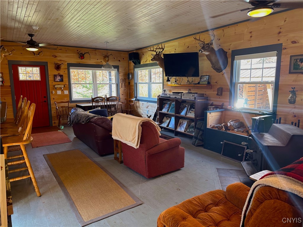 116 Aldrich Rd/prvt Rd, Oswegatchie, New York image 10