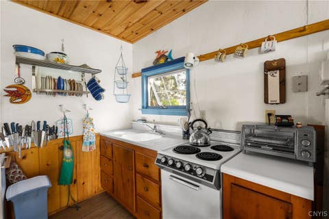 Tiny photo for 3521 Lighthouse Road, Henderson, NY 13650 (MLS # S1706967)