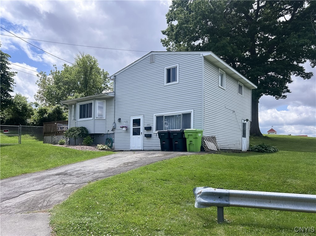 200 E Dale Street